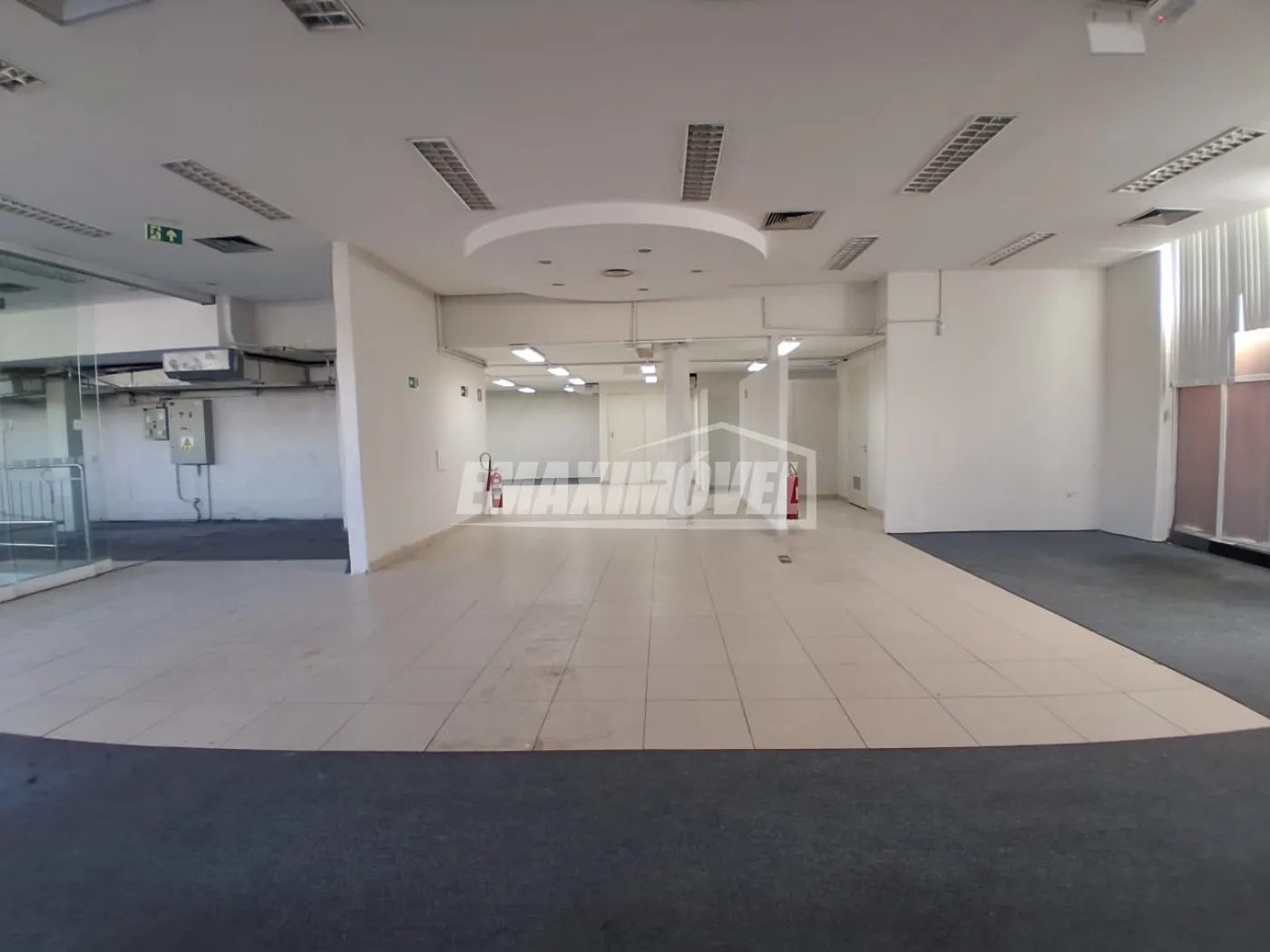 Alugar Loja / Box / Loja Sal&atilde;o em Sorocaba R$ 35.000,00 - Foto 6