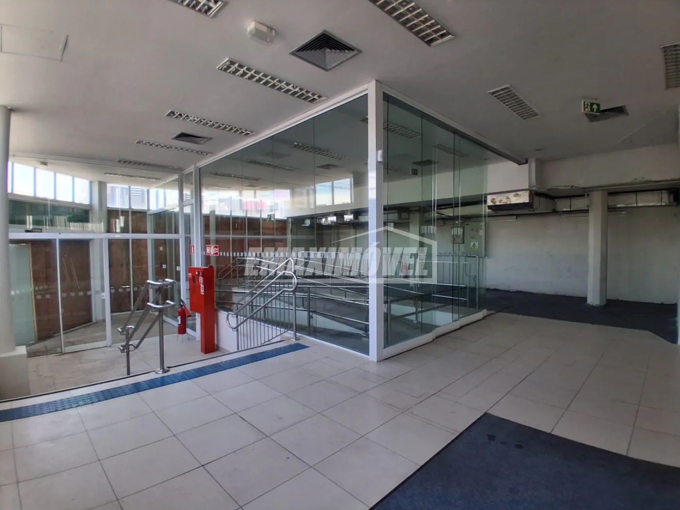 Alugar Loja / Box / Loja Sal&atilde;o em Sorocaba R$ 35.000,00 - Foto 3