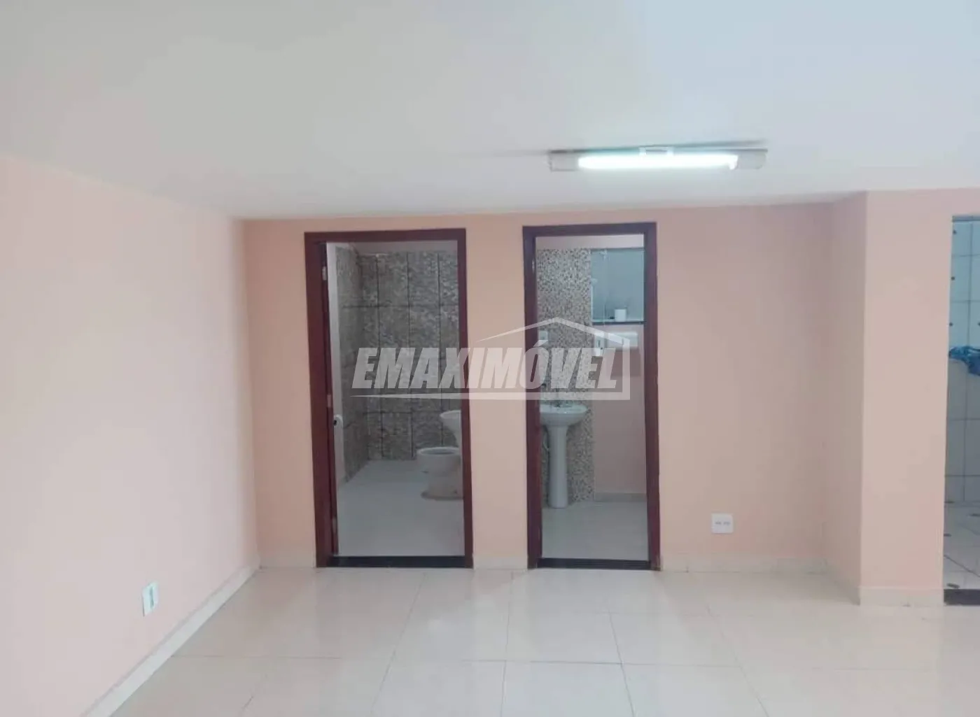 Alugar Loja / Box / Loja Sal&atilde;o em Sorocaba R$ 2.500,00 - Foto 2