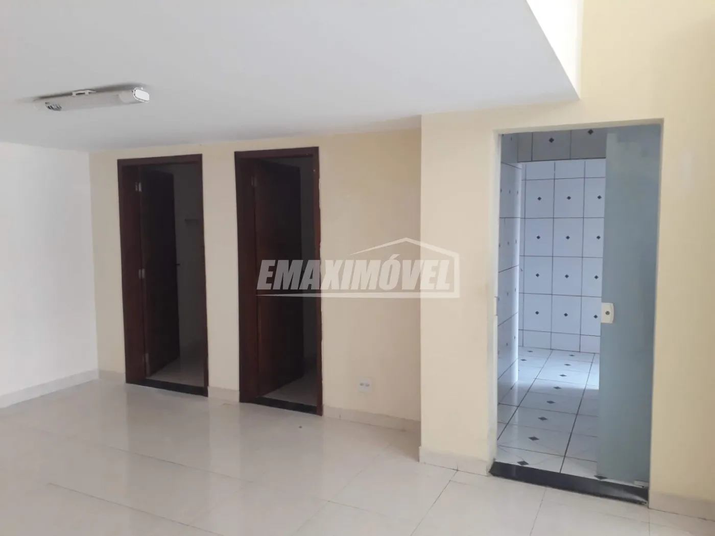 Alugar Loja / Box / Loja Sal&atilde;o em Sorocaba R$ 2.500,00 - Foto 1
