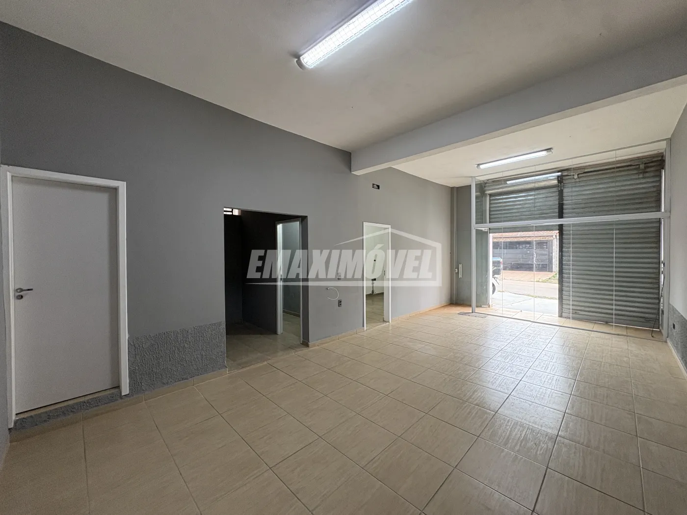 Alugar Loja / Box / Loja Sal&atilde;o em Sorocaba R$ 1.800,00 - Foto 3