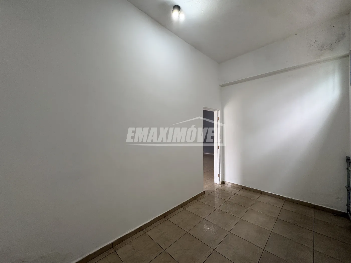 Alugar Loja / Box / Loja Sal&atilde;o em Sorocaba R$ 1.800,00 - Foto 9