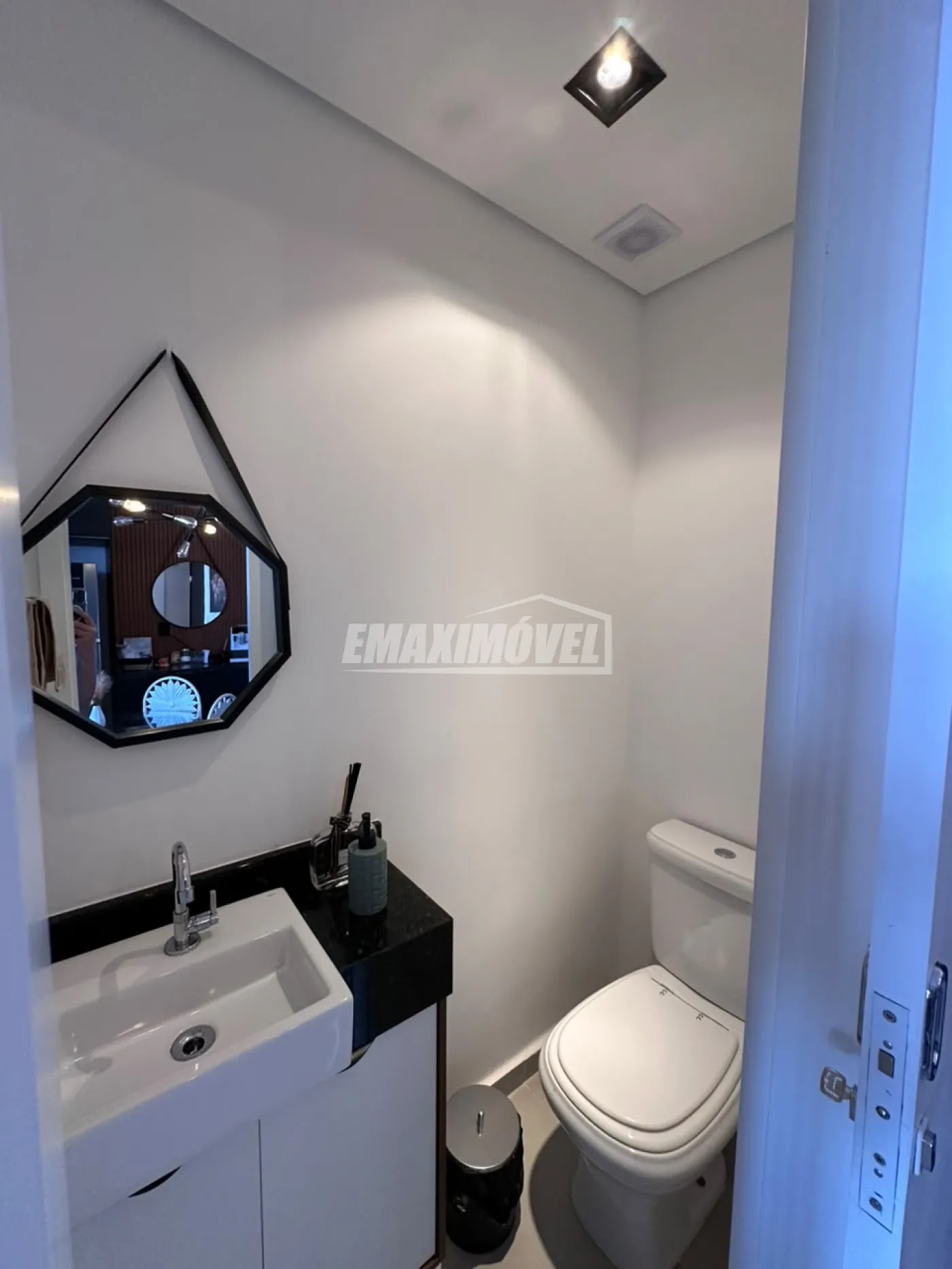 Alugar Apartamento / Padr&atilde;o em Sorocaba R$ 3.500,00 - Foto 6