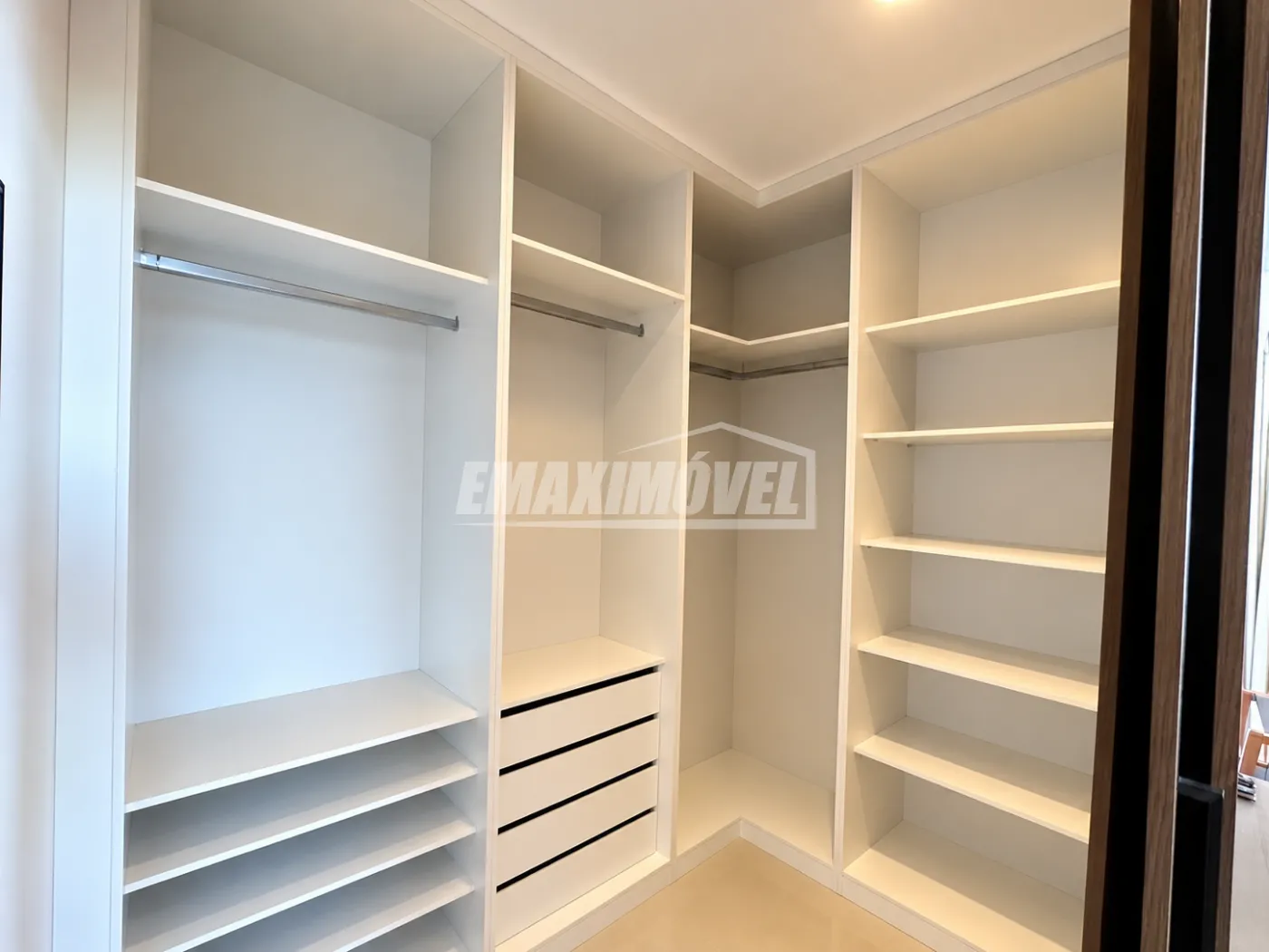Alugar Apartamento / Padr&atilde;o em Sorocaba R$ 3.500,00 - Foto 9