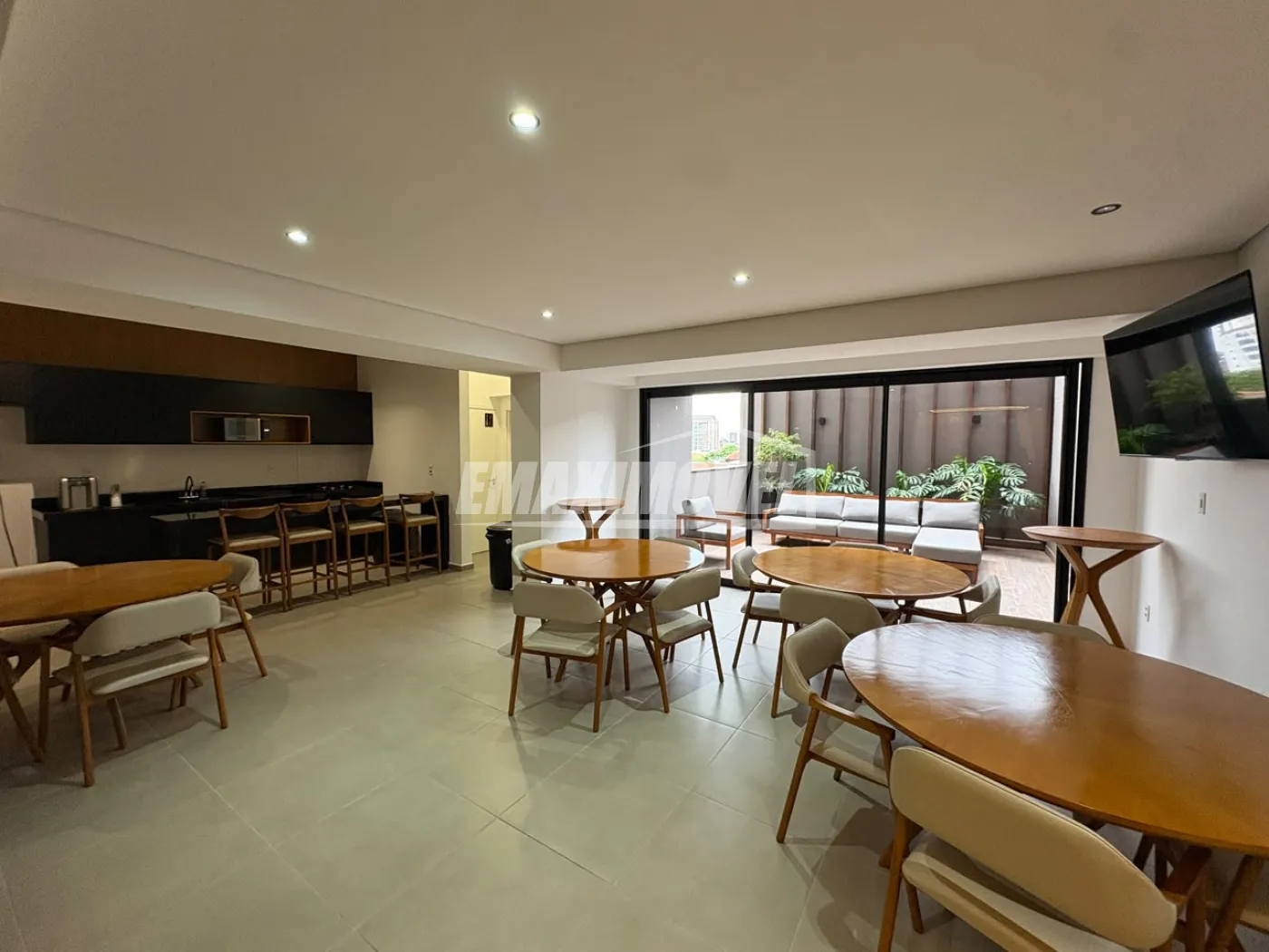Alugar Apartamento / Padr&atilde;o em Sorocaba R$ 3.500,00 - Foto 14
