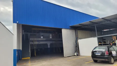 Sorocaba Iporanga Comercial Locacao R$ 7.500,00  2 Vagas Area do terreno 360.00m2 Area construida 280.00m2
