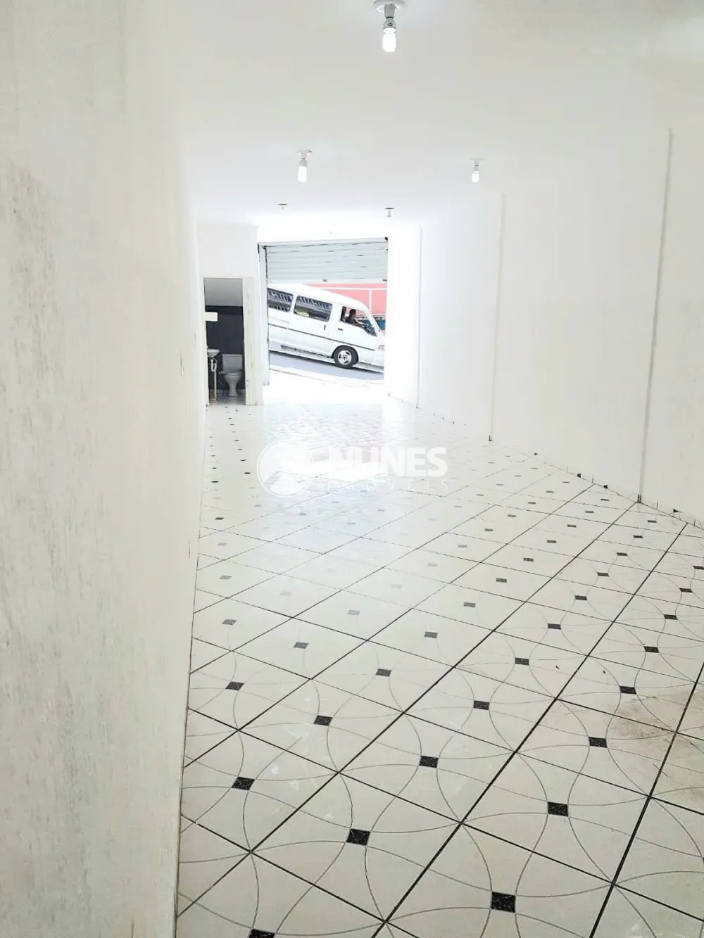 Alugar Comercial / Sal&atilde;o em Barueri R$ 2.200,00 - Foto 1