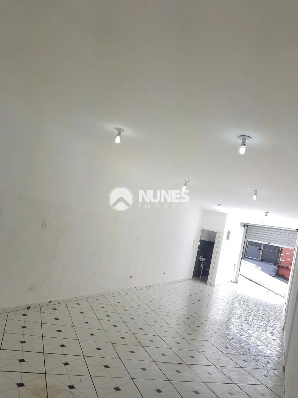 Alugar Comercial / Sal&atilde;o em Barueri R$ 2.200,00 - Foto 2