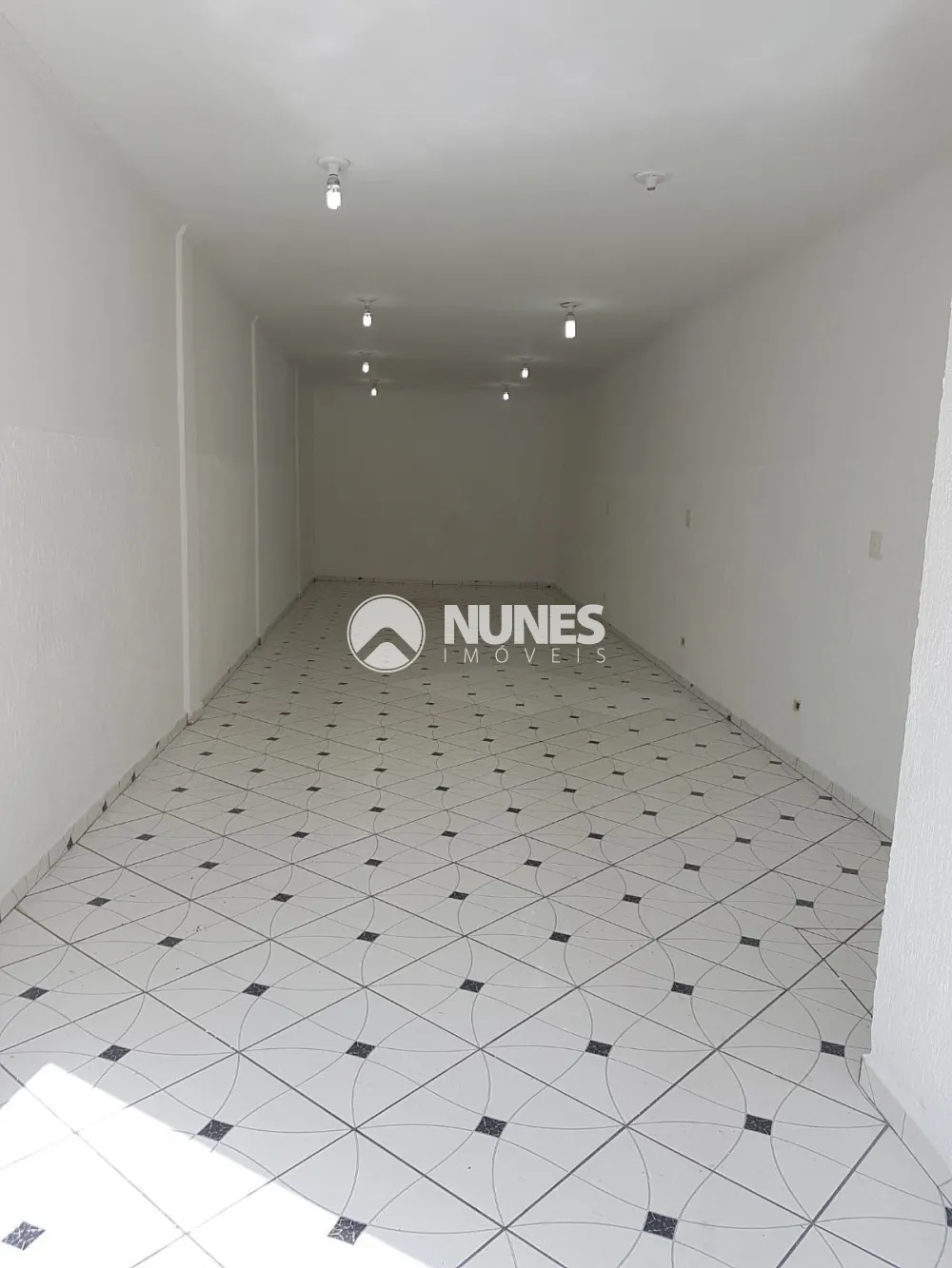Alugar Comercial / Sal&atilde;o em Barueri R$ 2.200,00 - Foto 6