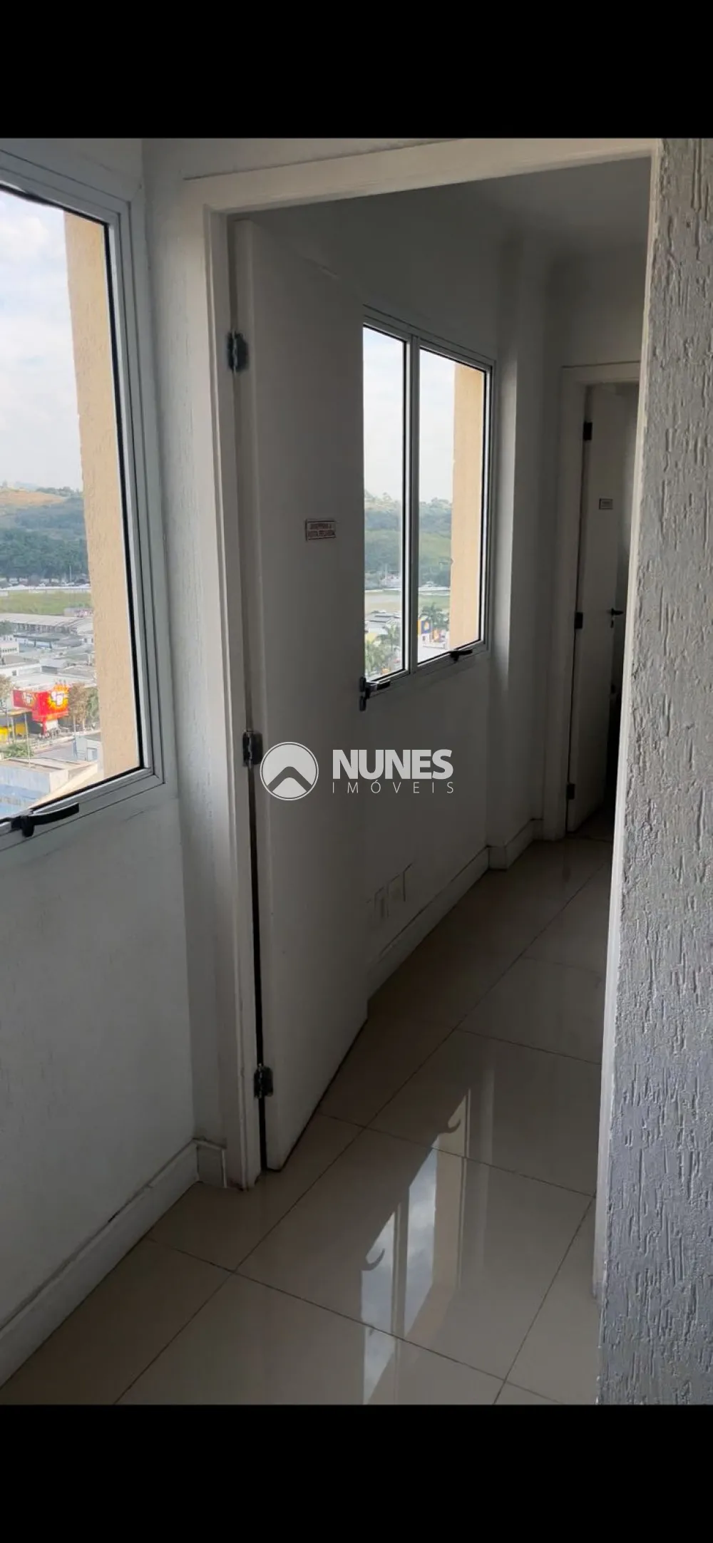 Alugar Comercial / Sala Comercial em Barueri R$ 1.529,00 - Foto 4