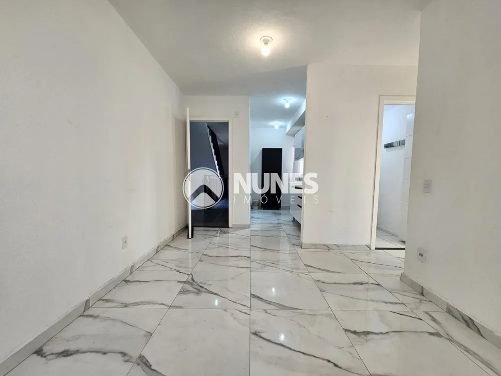 Alugar Apartamento / Padr&atilde;o em S&atilde;o Paulo R$ 1.150,00 - Foto 3