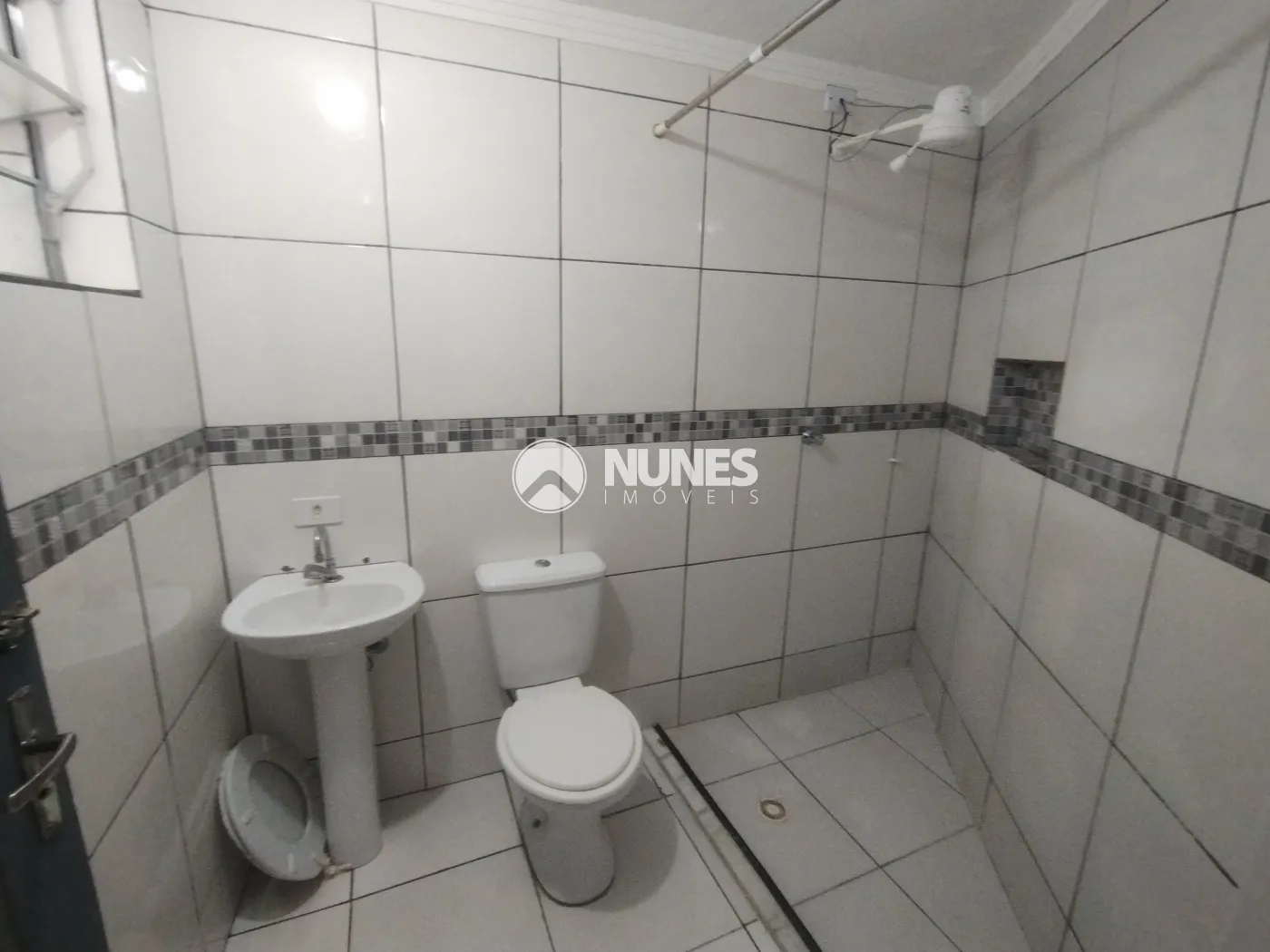 Alugar Casa / Terrea em Osasco R$ 1.100,00 - Foto 9