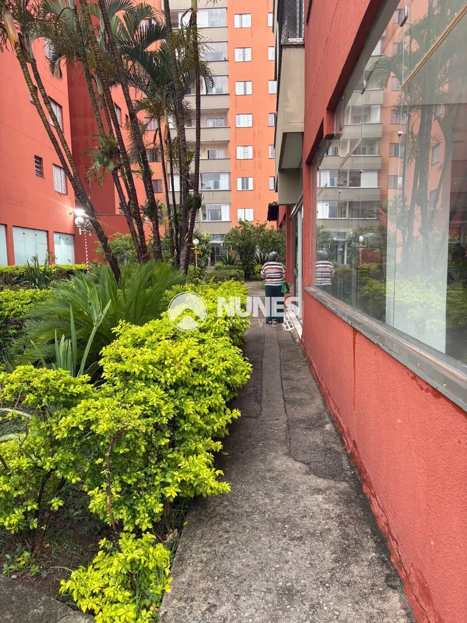 Comprar Apartamento / Padr&atilde;o em Osasco R$ 370.000,00 - Foto 3