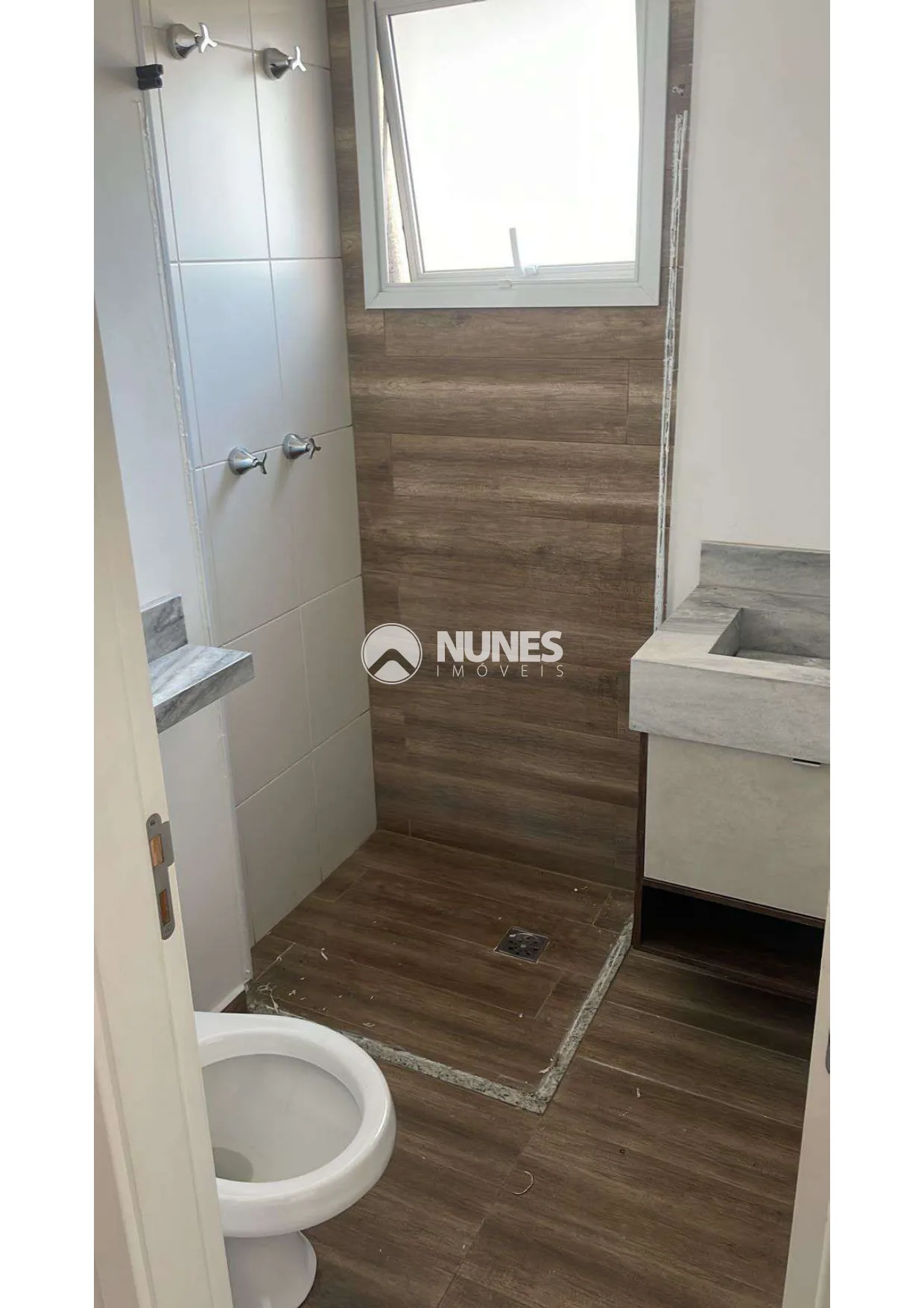 Alugar Apartamento / Padr&atilde;o em Barueri R$ 2.400,00 - Foto 4