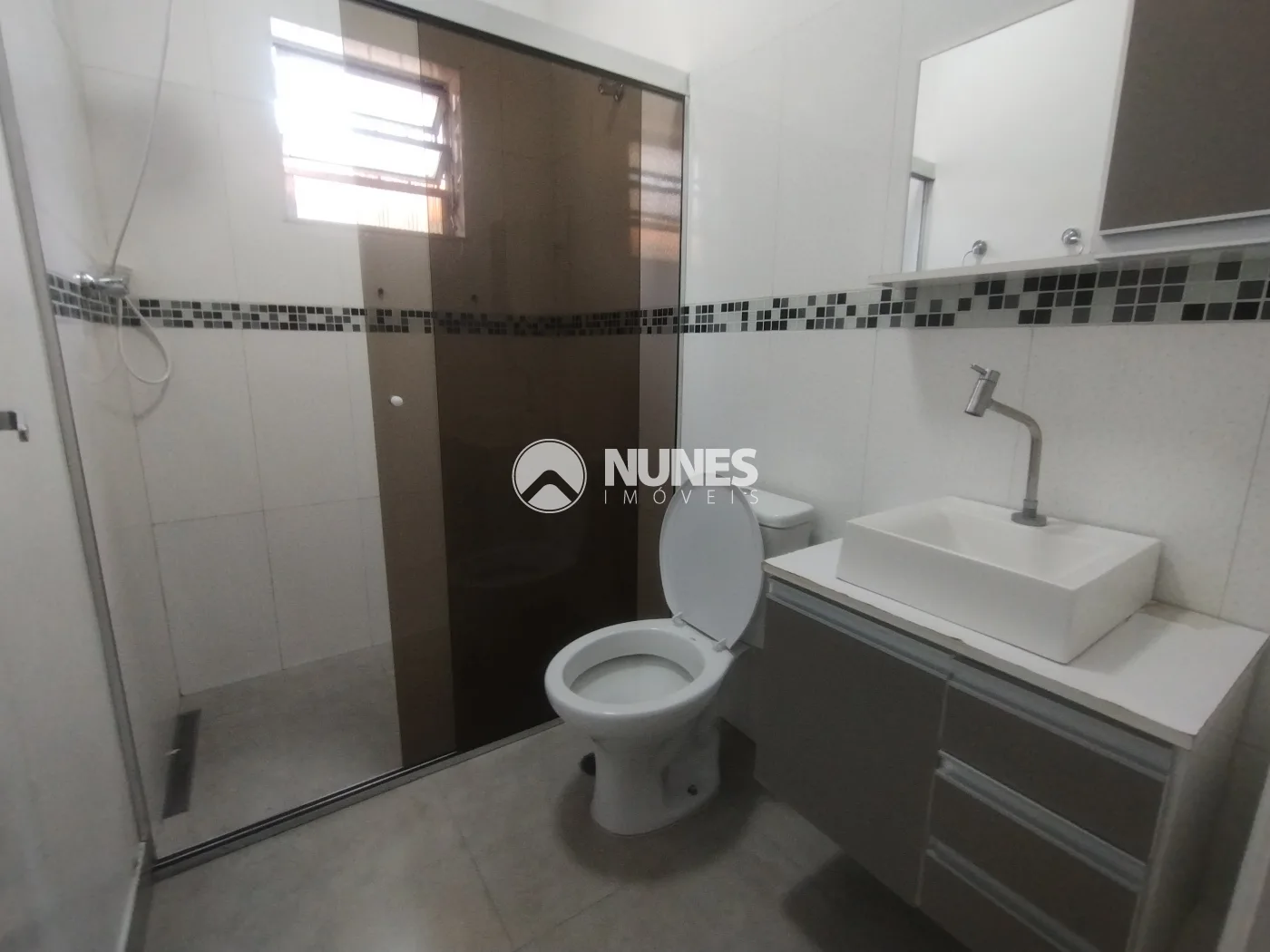 Alugar Casa / Terrea em Osasco R$ 2.300,00 - Foto 8