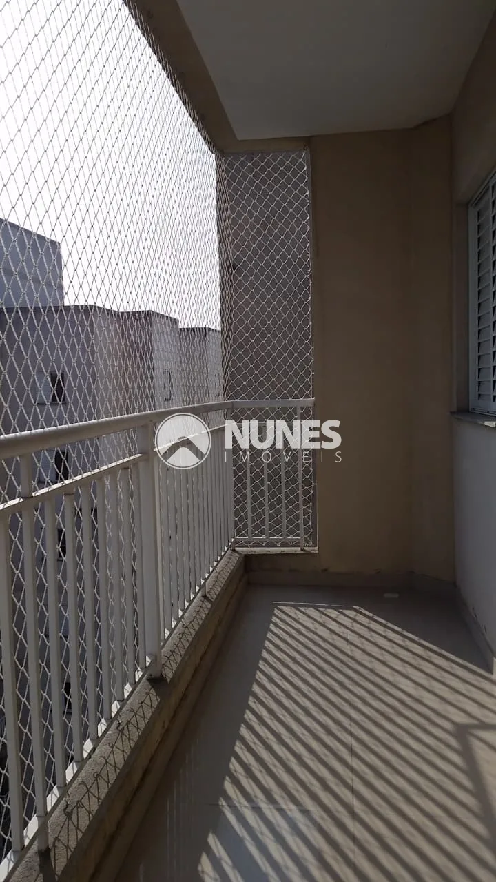 Alugar Apartamento / Padr&atilde;o em Barueri R$ 2.800,00 - Foto 4