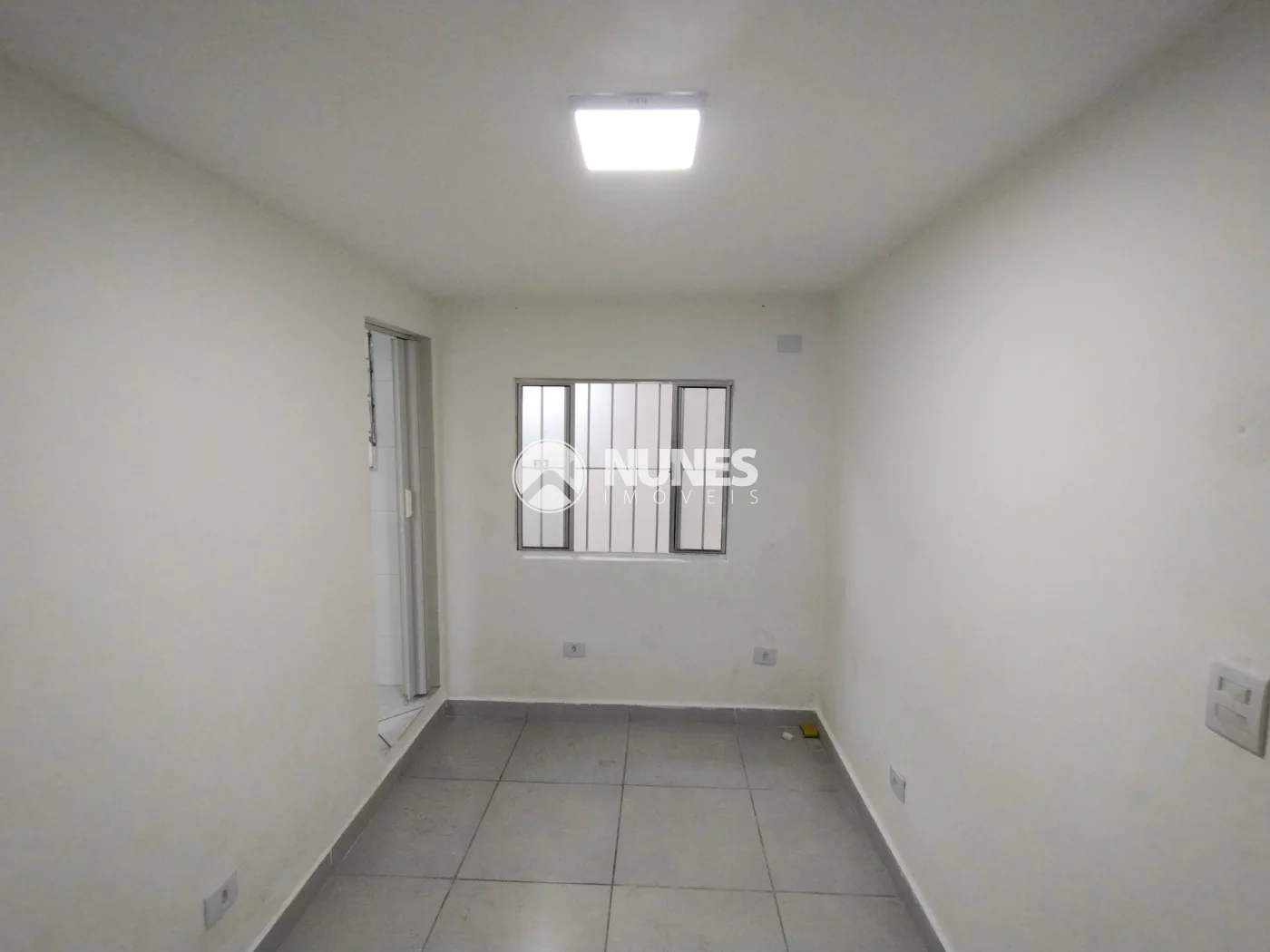 Alugar Casa / Terrea em Osasco R$ 1.200,00 - Foto 4