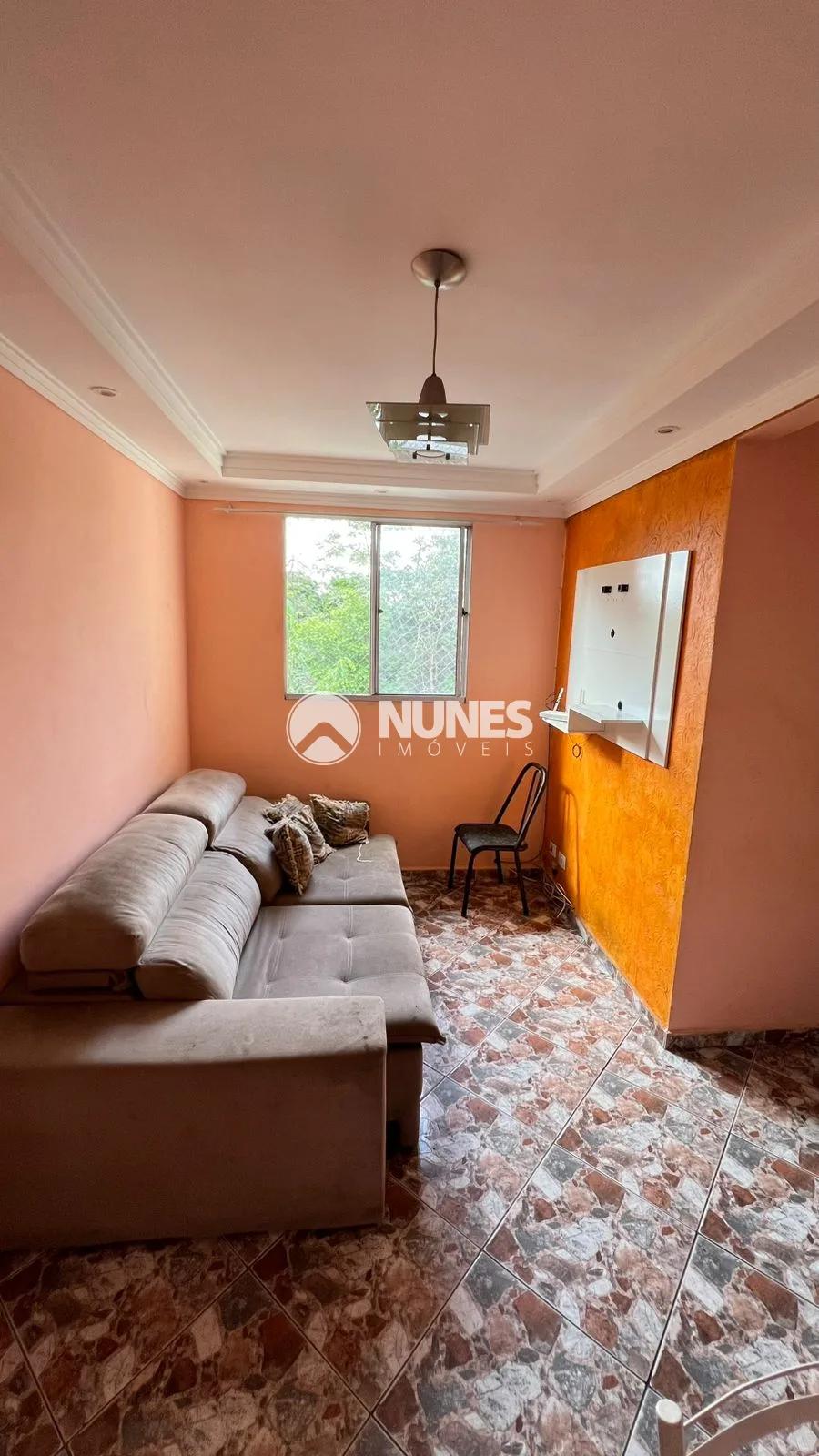 Alugar Apartamento / Padr&atilde;o em Carapicu&iacute;ba R$ 1.400,00 - Foto 3