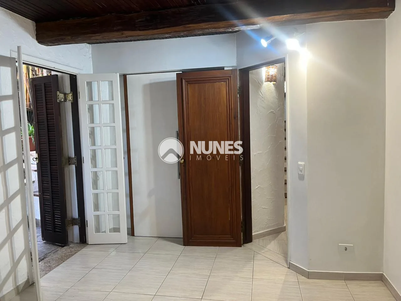 Alugar Casa / Condfechado em Santana de Parna&iacute;ba R$ 12.000,00 - Foto 21