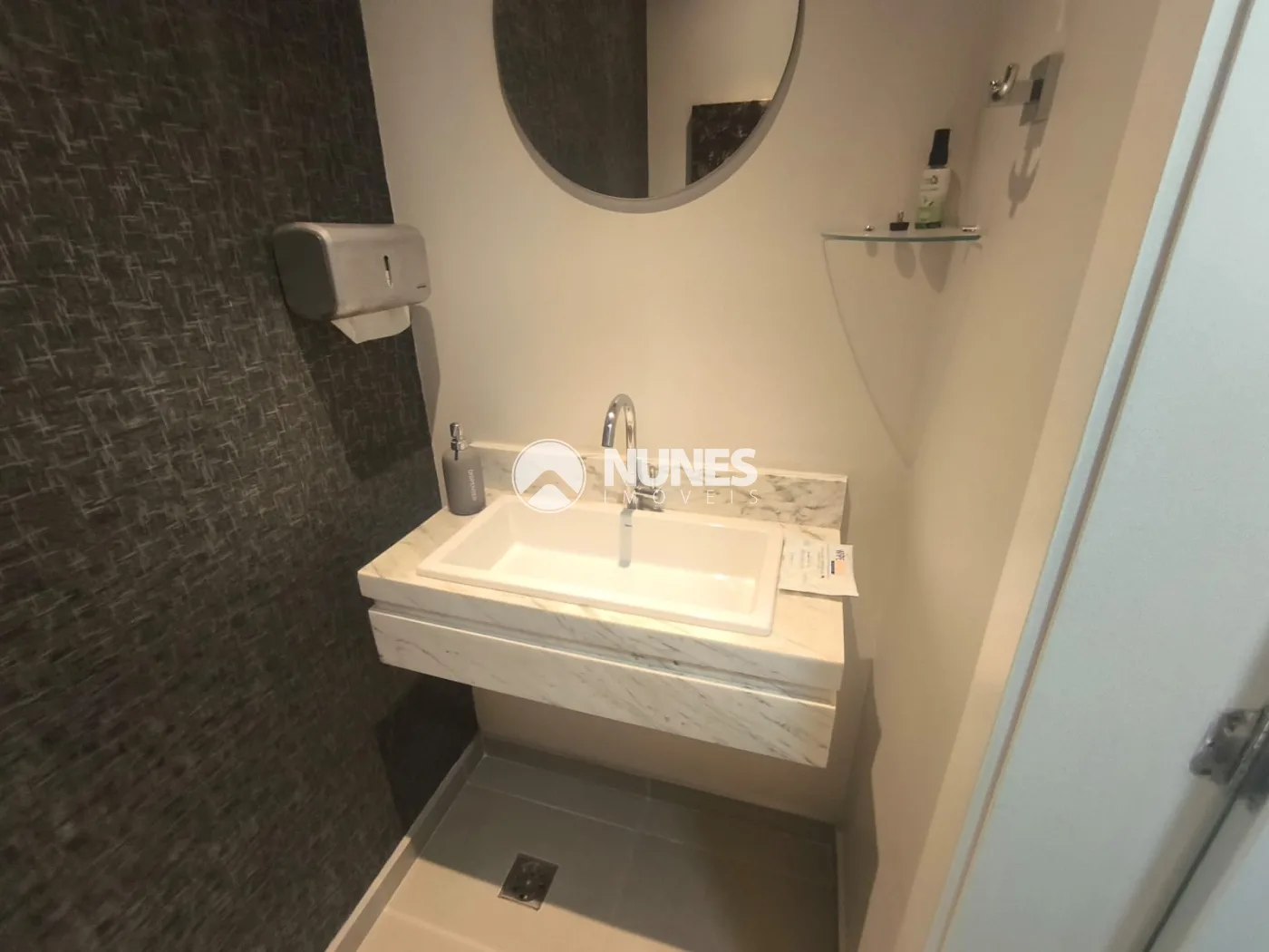 Alugar Comercial / Sala Comercial em Barueri R$ 3.500,00 - Foto 8