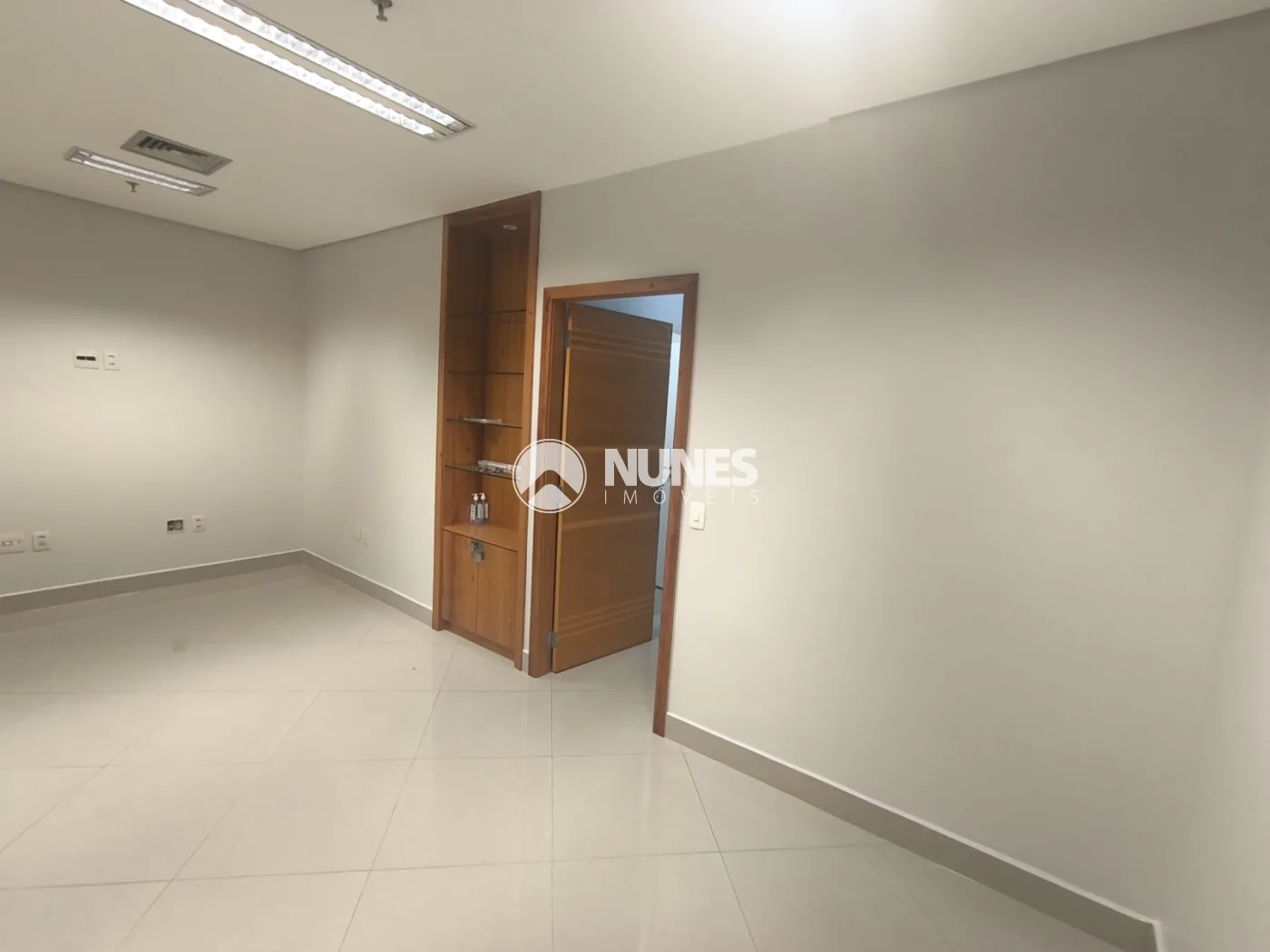 Alugar Comercial / Sala Comercial em Barueri R$ 3.500,00 - Foto 3
