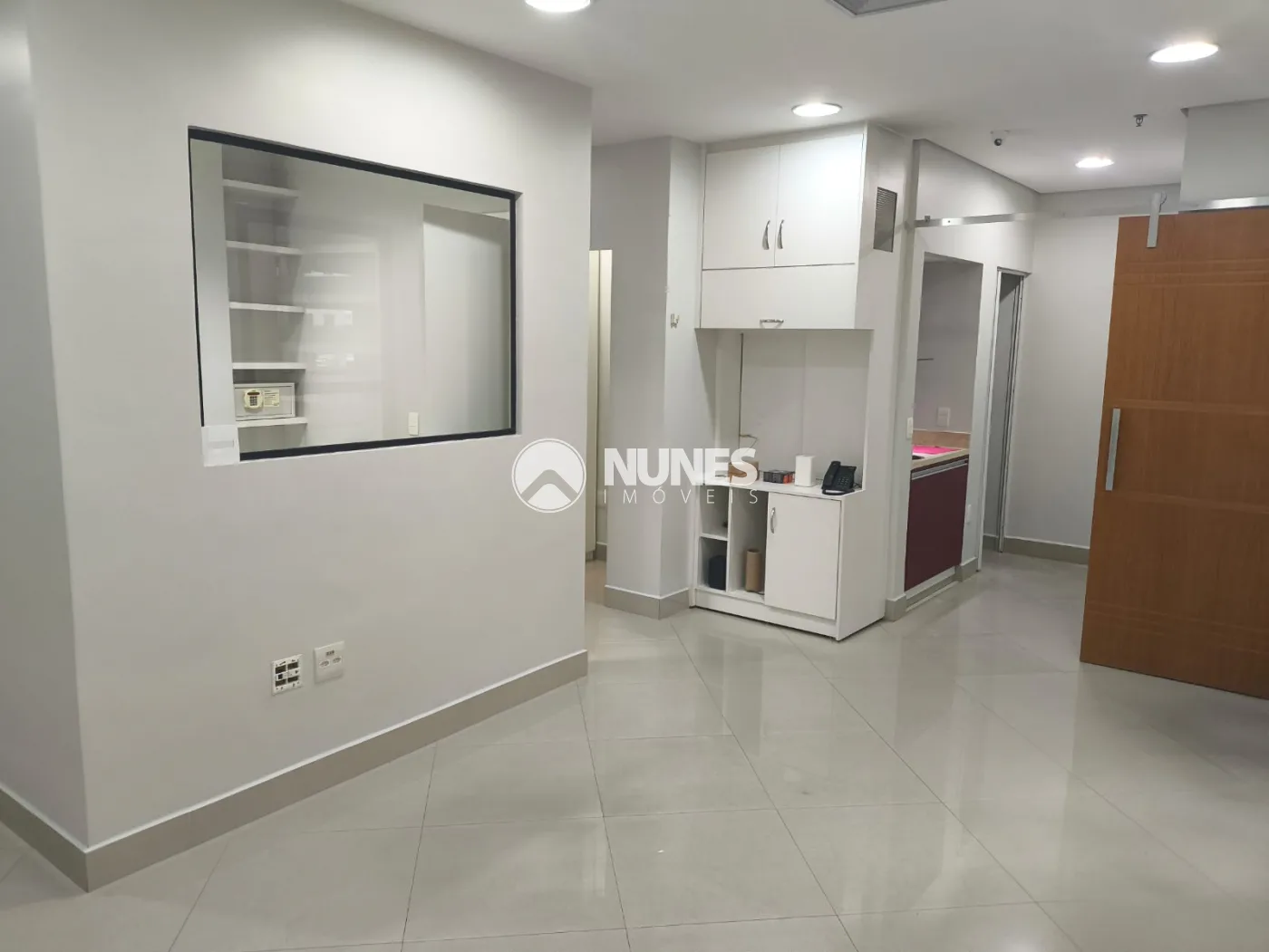 Alugar Comercial / Sala Comercial em Barueri R$ 3.500,00 - Foto 1