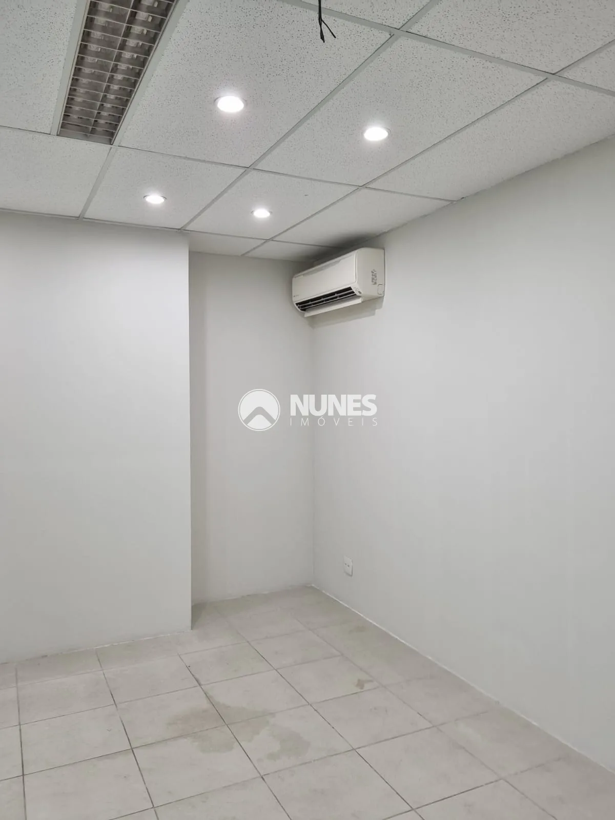 Alugar Comercial / Sala Comercial em Barueri R$ 5.500,00 - Foto 4