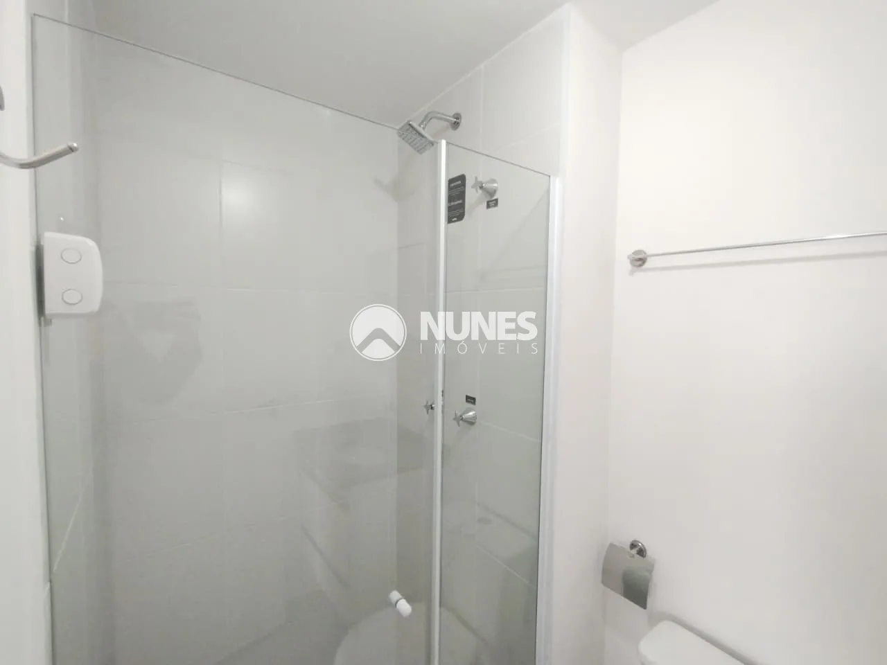 Alugar Apartamento / Padr&atilde;o em S&atilde;o Paulo R$ 1.900,00 - Foto 14