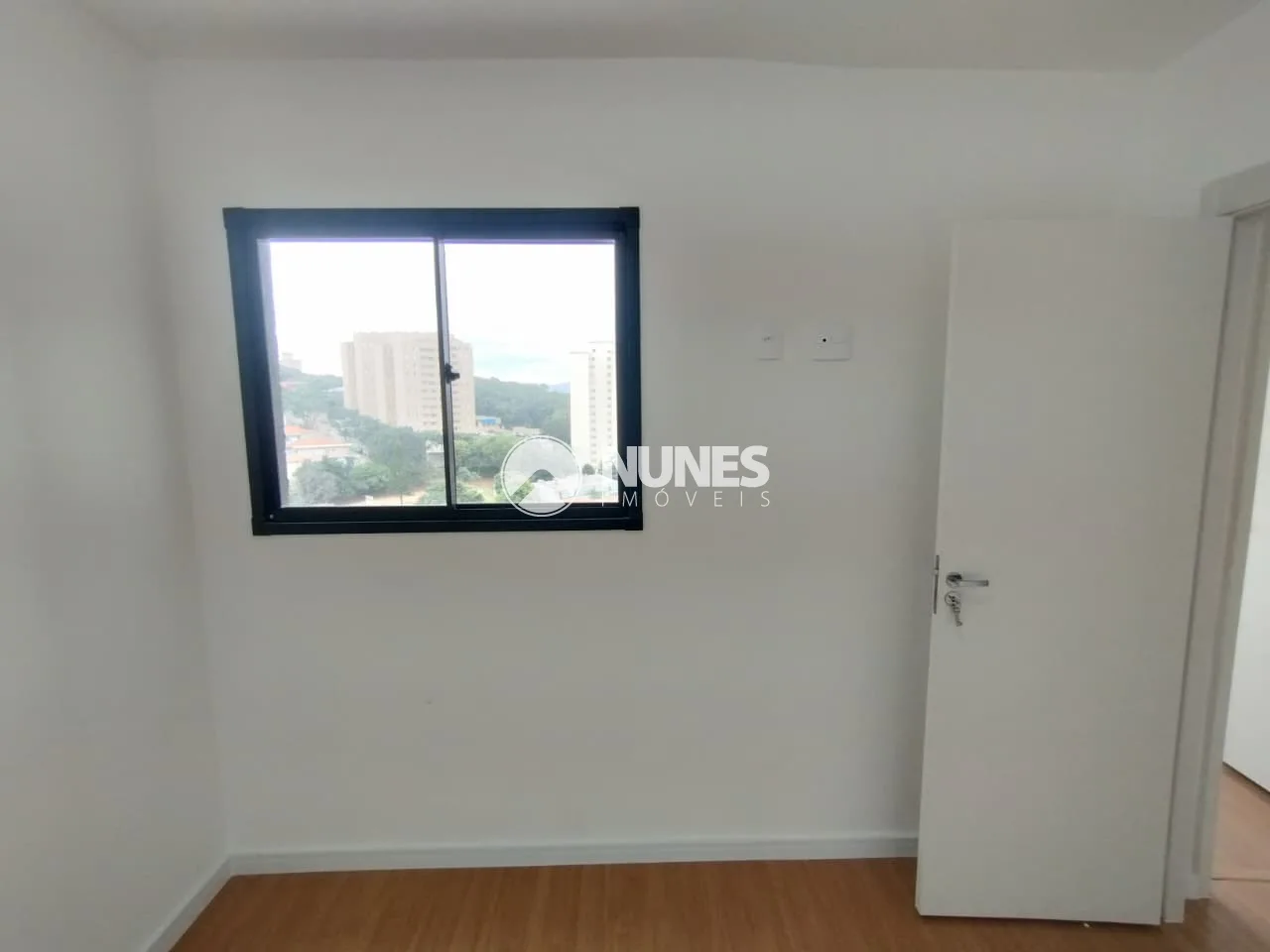 Alugar Apartamento / Padr&atilde;o em S&atilde;o Paulo R$ 1.900,00 - Foto 9