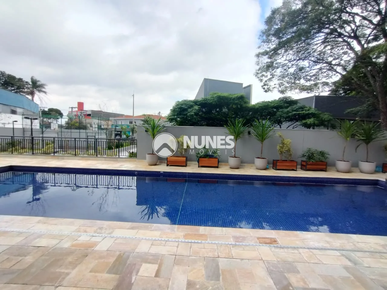 Alugar Apartamento / Padr&atilde;o em S&atilde;o Paulo R$ 1.900,00 - Foto 20