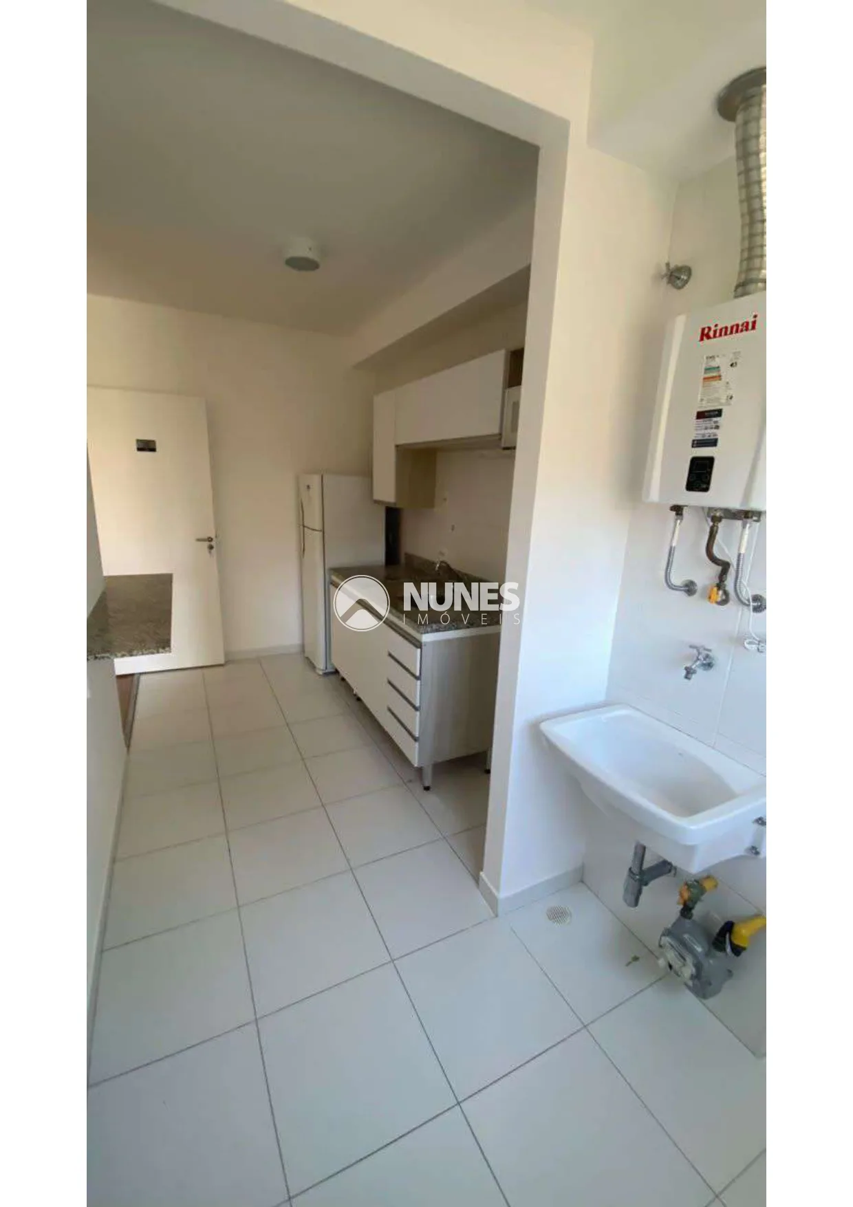 Alugar Apartamento / Padr&atilde;o em Barueri R$ 3.000,00 - Foto 4