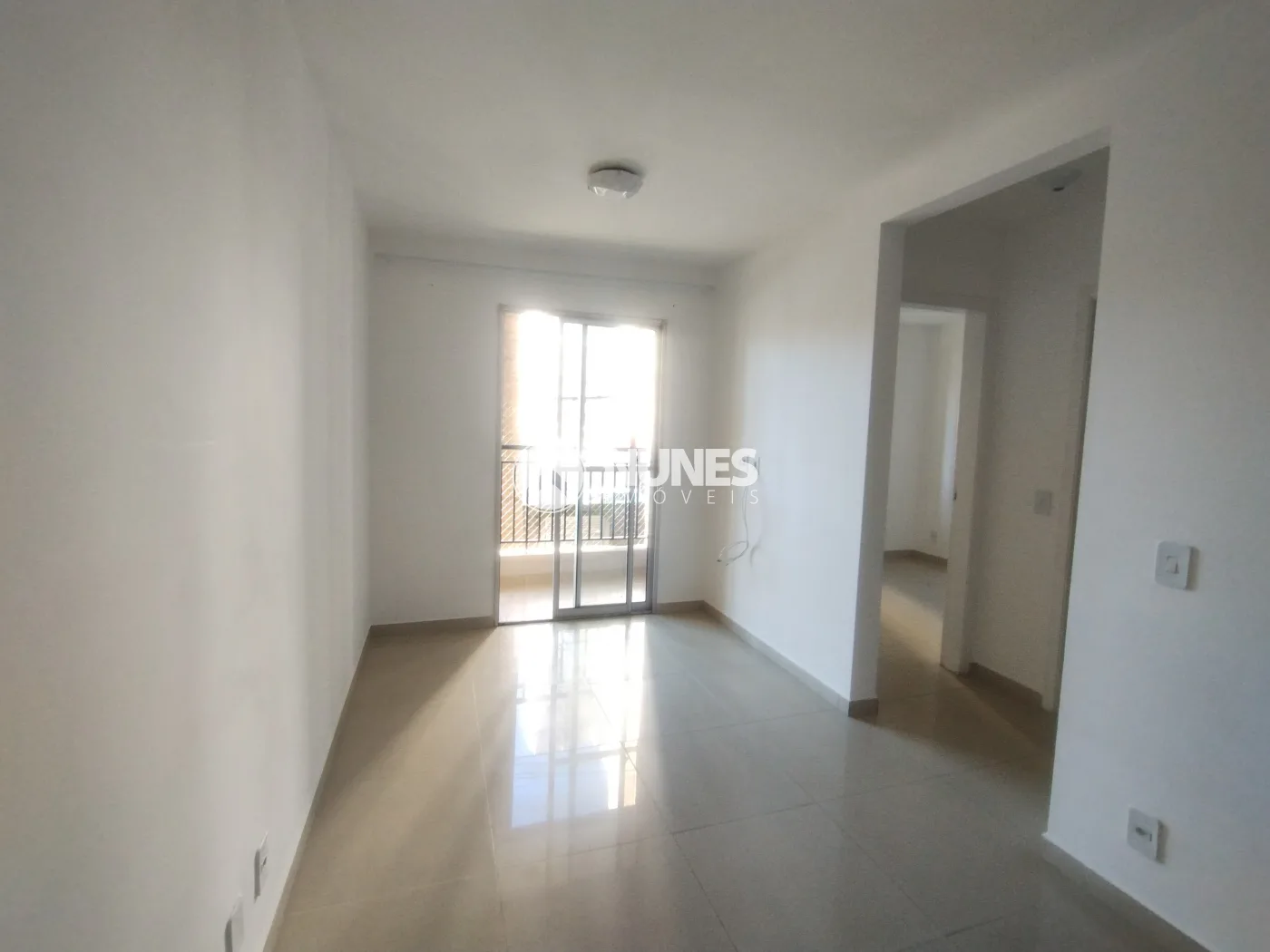 Alugar Apartamento / Padr&atilde;o em Osasco R$ 1.300,00 - Foto 3