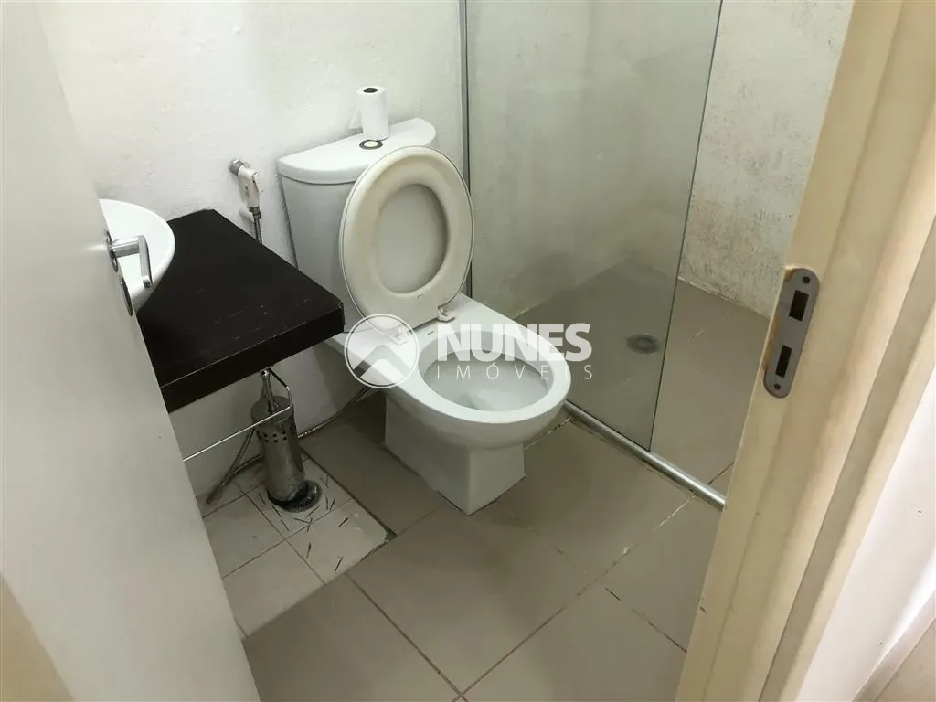 Alugar Apartamento / Padr&atilde;o em Barueri R$ 2.600,00 - Foto 12