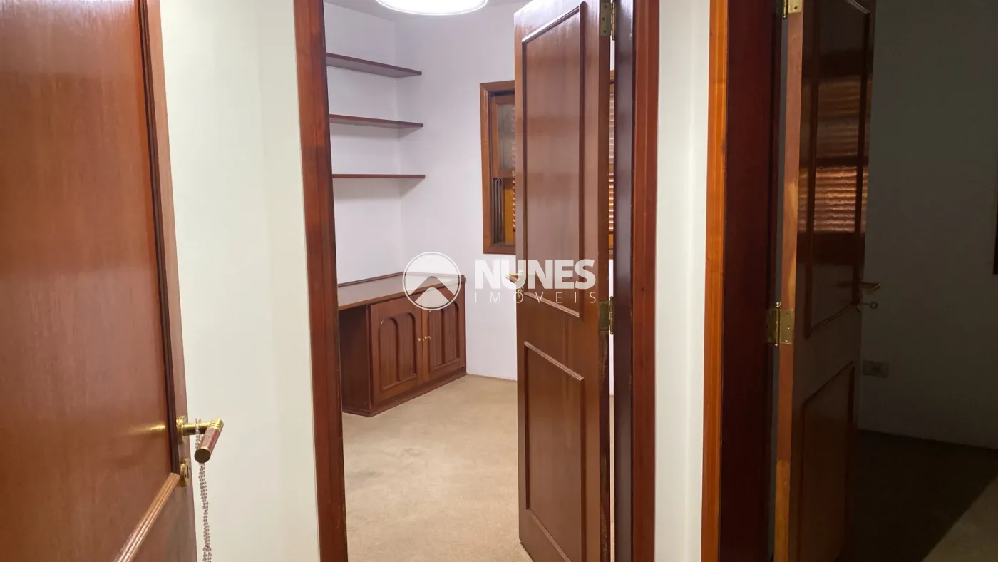 Alugar Casa / Condfechado em Santana de Parna&iacute;ba R$ 11.000,00 - Foto 13