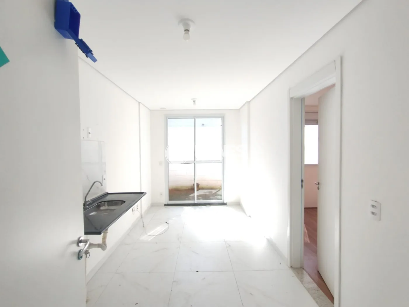 Alugar Apartamento / Padr&atilde;o em S&atilde;o Paulo R$ 2.300,00 - Foto 2