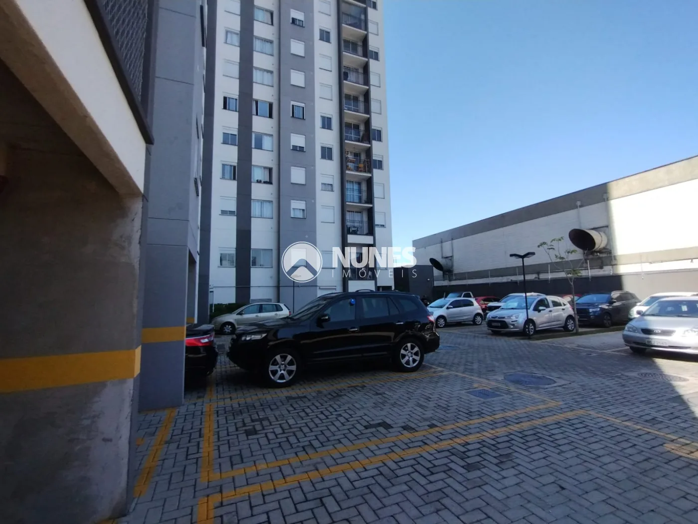 Alugar Apartamento / Padr&atilde;o em S&atilde;o Paulo R$ 2.300,00 - Foto 15