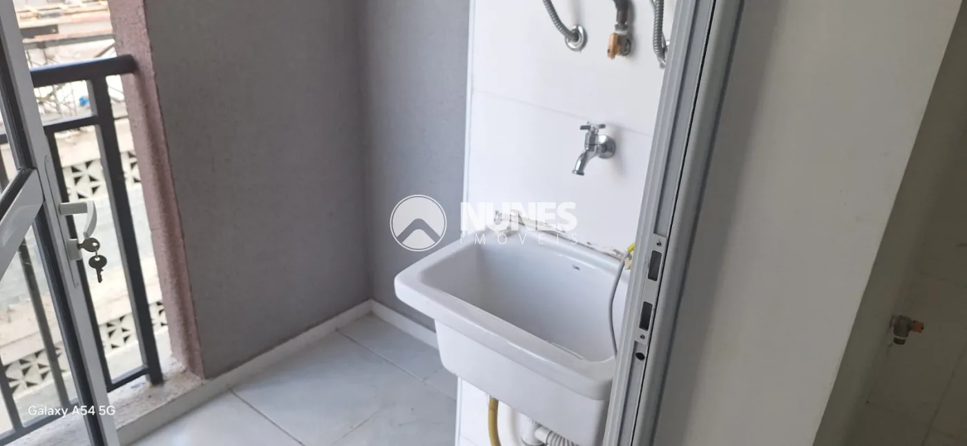 Alugar Apartamento / Padr&atilde;o em Barueri R$ 2.600,00 - Foto 8