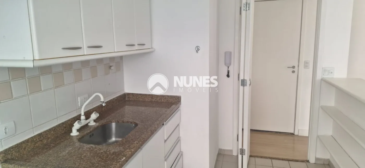 Alugar Apartamento / Padr&atilde;o em Barueri R$ 3.900,00 - Foto 3