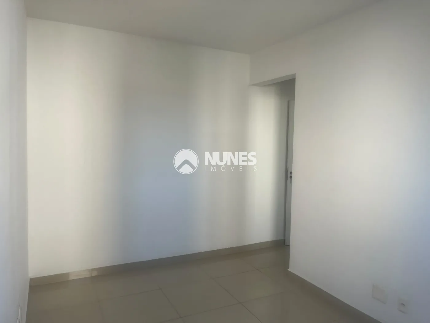 Alugar Apartamento / Padr&atilde;o em Barueri R$ 2.590,00 - Foto 12
