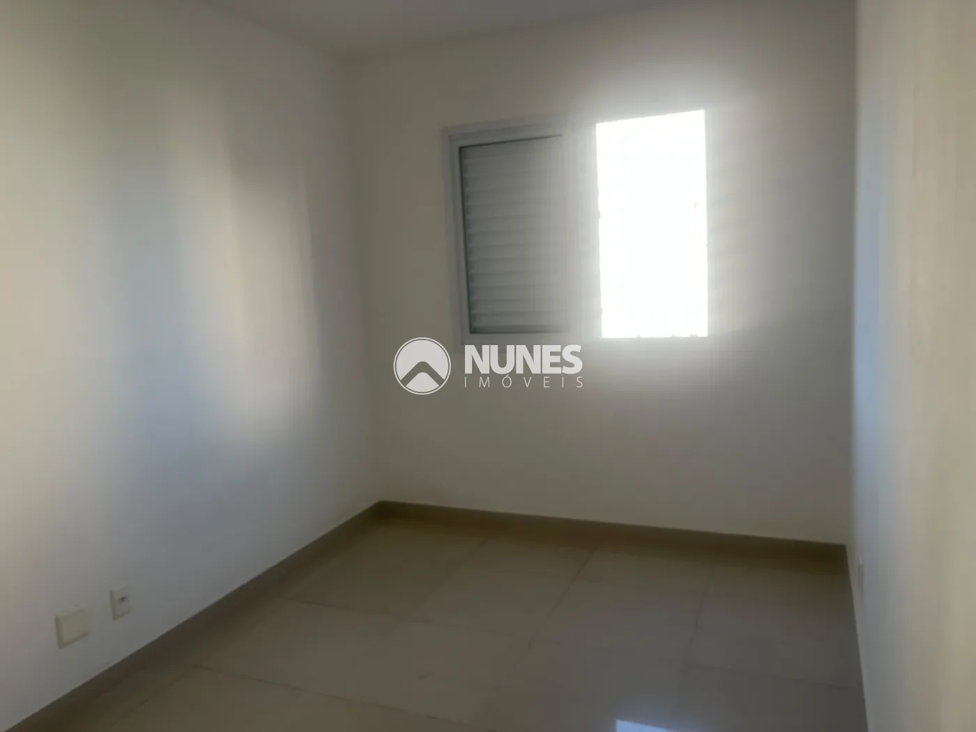 Alugar Apartamento / Padr&atilde;o em Barueri R$ 2.590,00 - Foto 11