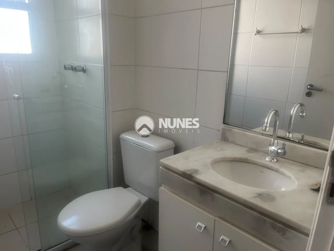 Alugar Apartamento / Padr&atilde;o em Barueri R$ 2.590,00 - Foto 14