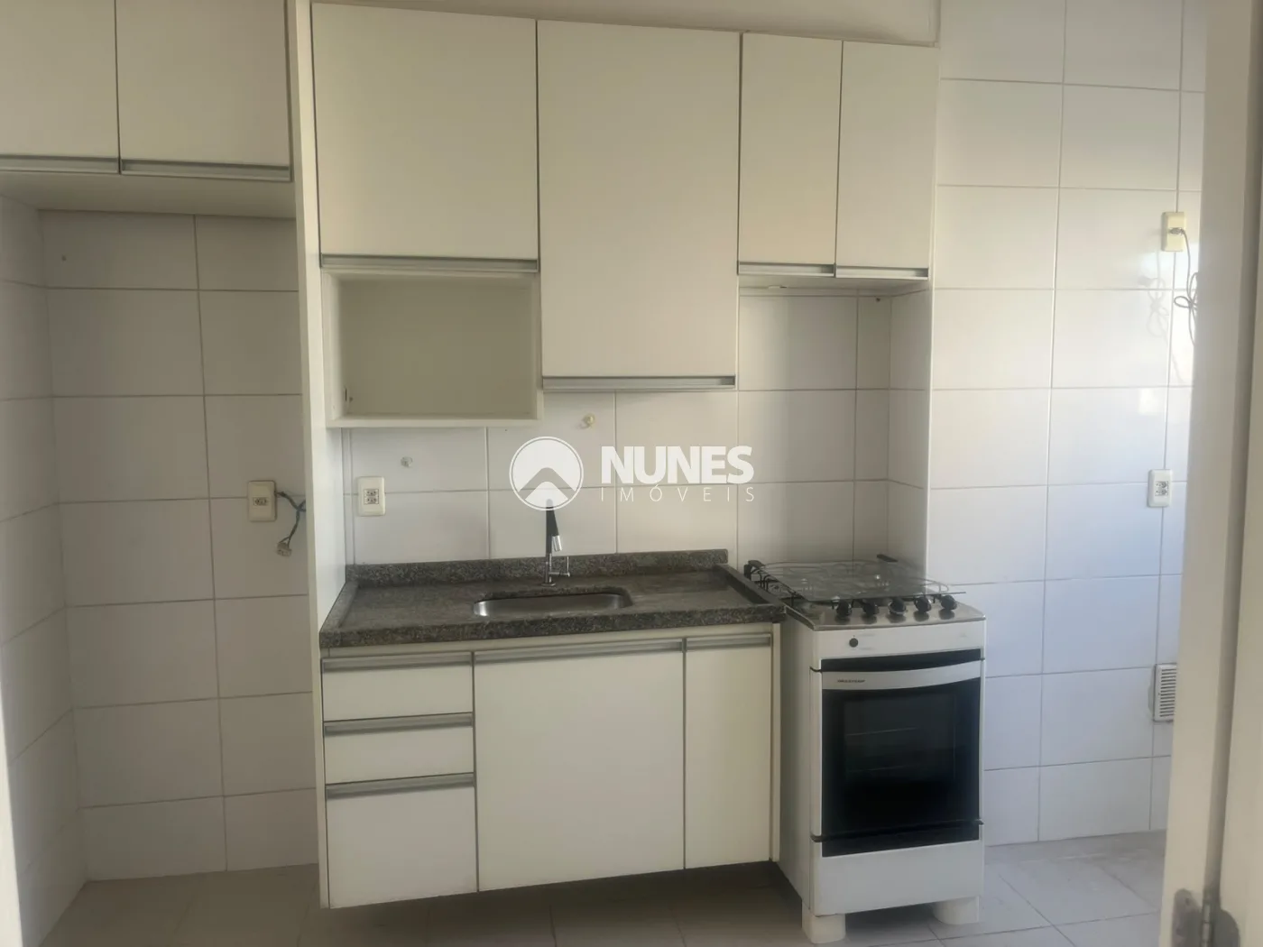Alugar Apartamento / Padr&atilde;o em Barueri R$ 2.590,00 - Foto 7
