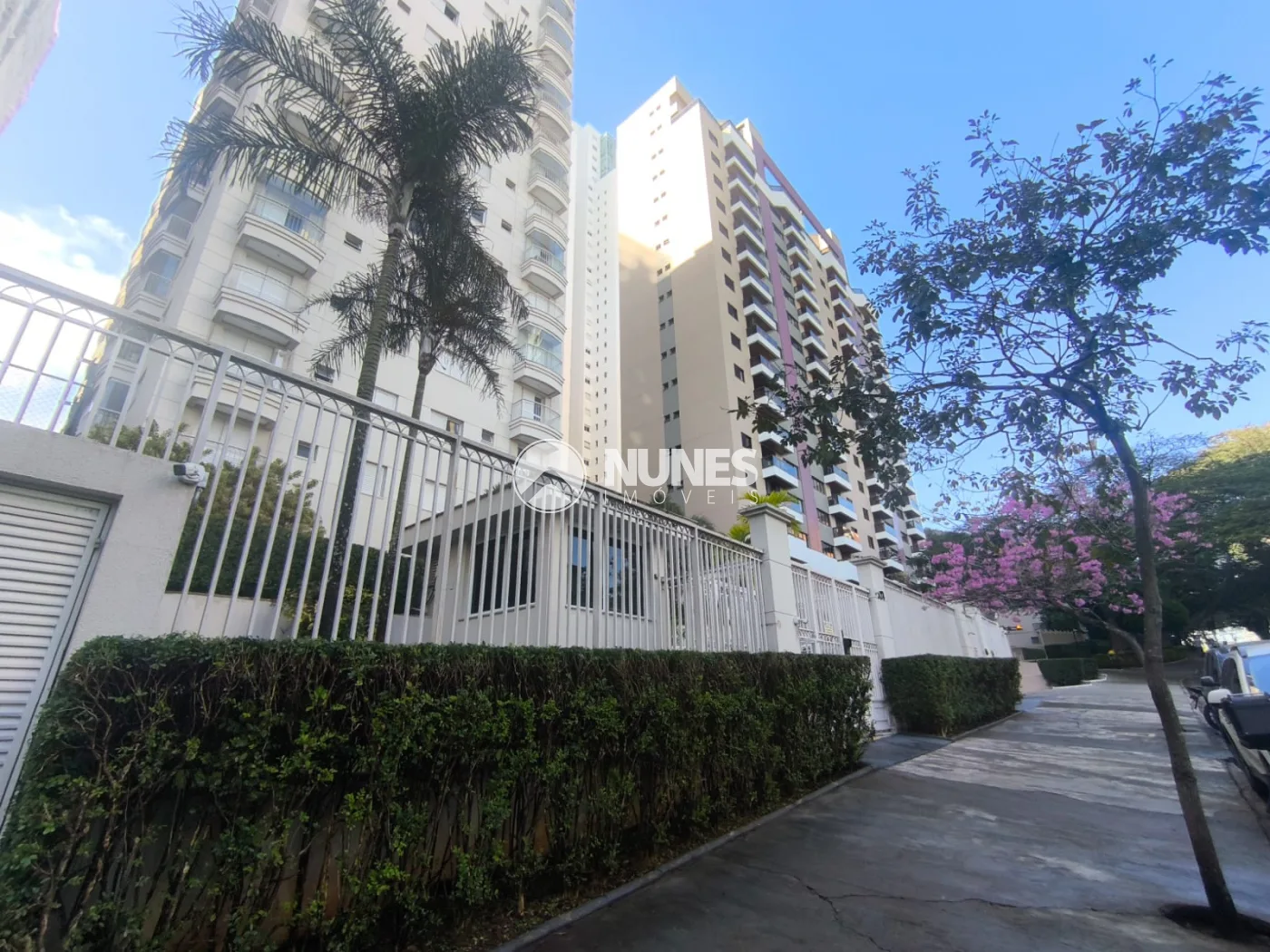 Alugar Apartamento / Padr&atilde;o em Barueri R$ 4.800,00 - Foto 2