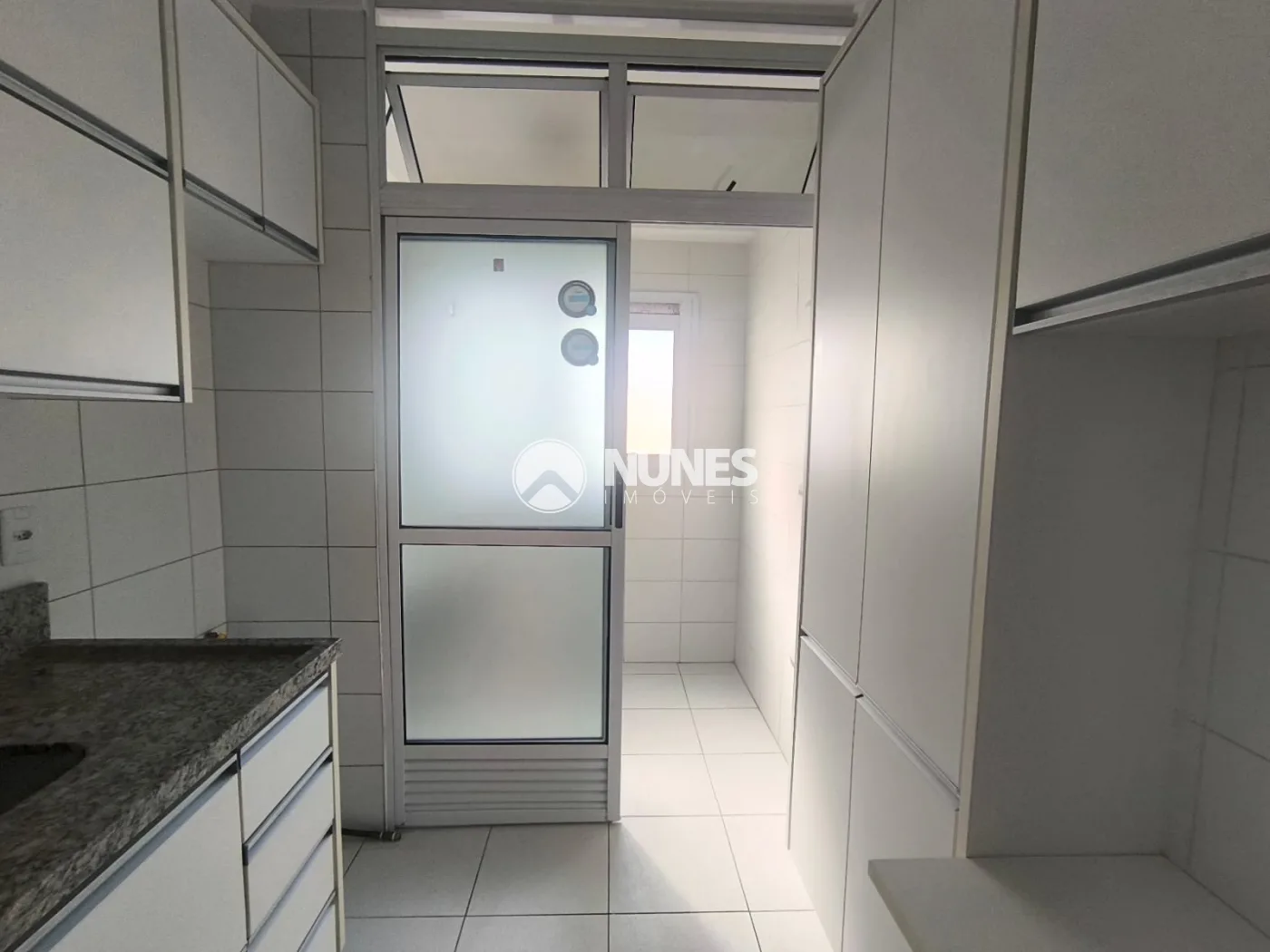 Alugar Apartamento / Padr&atilde;o em Barueri R$ 4.800,00 - Foto 11