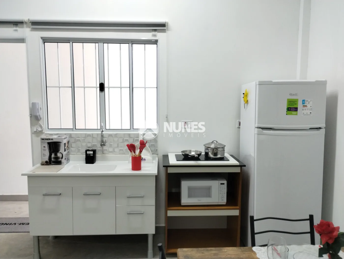 Alugar Apartamento / Kitnet em S&atilde;o Paulo R$ 1.500,00 - Foto 5