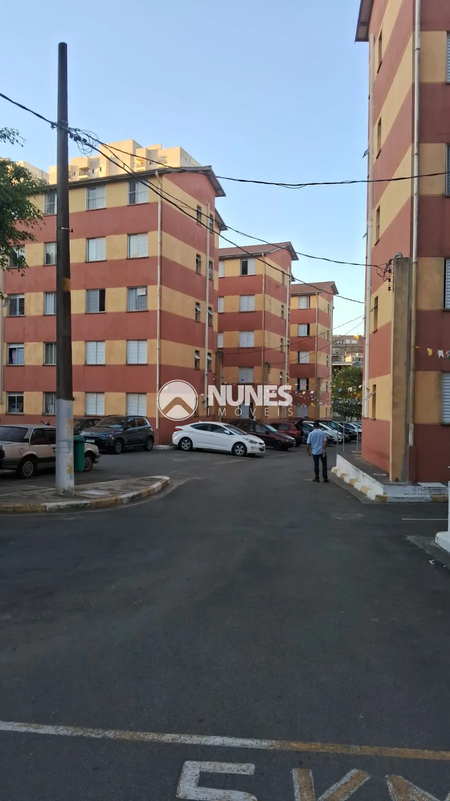 Comprar Apartamento / Padr&atilde;o em Osasco R$ 175.000,00 - Foto 2
