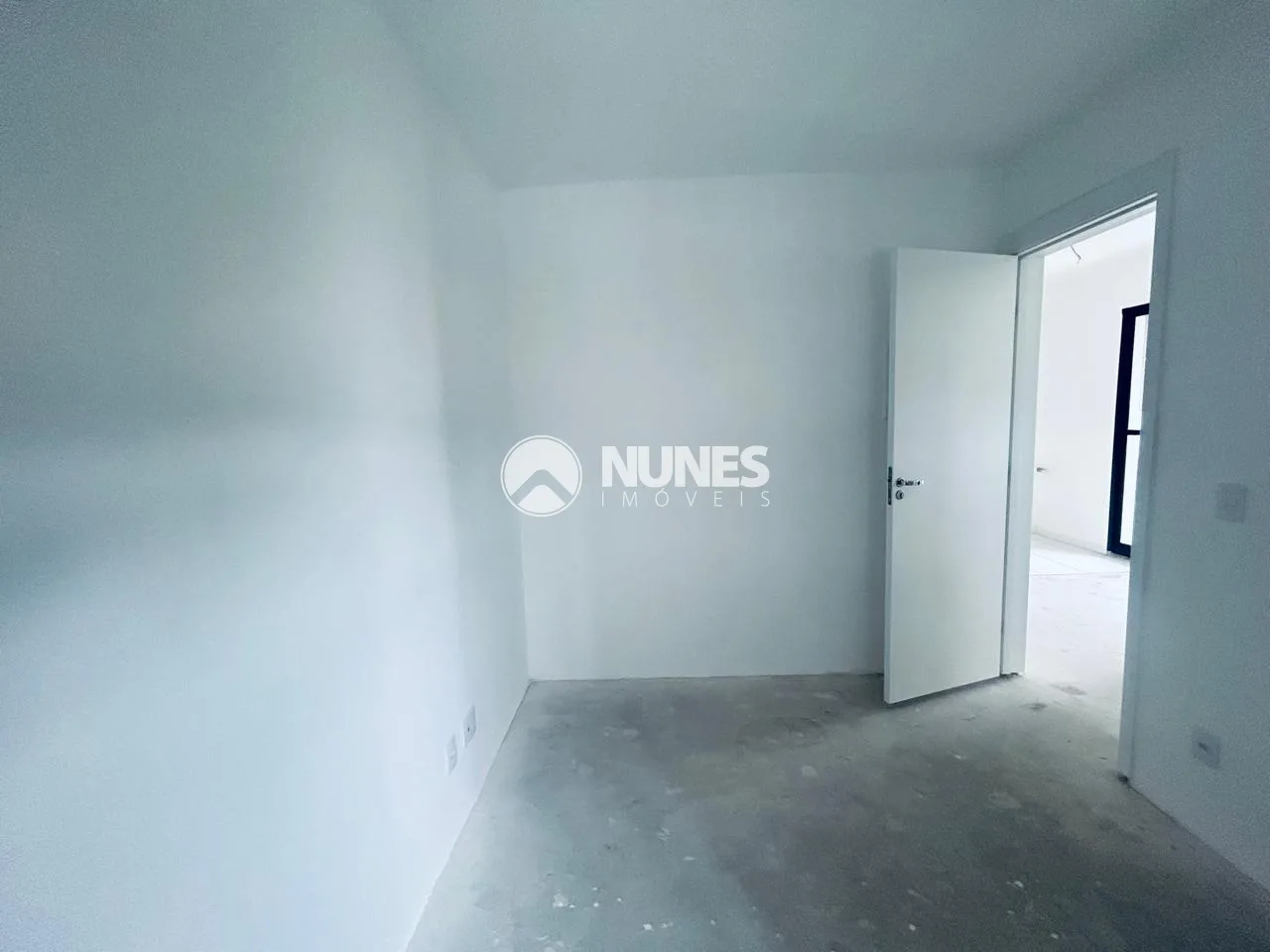 Comprar Apartamento / Padr&atilde;o em Osasco R$ 400.000,00 - Foto 14