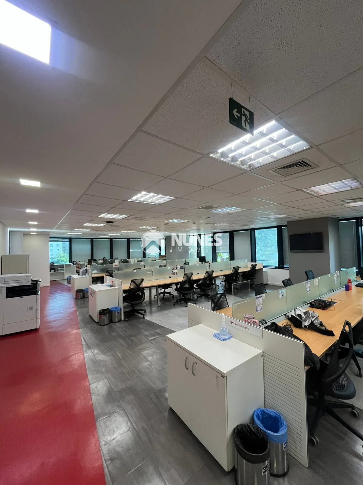 Alugar Comercial / Predio Comercial em S&atilde;o Paulo R$ 220.000,00 - Foto 6