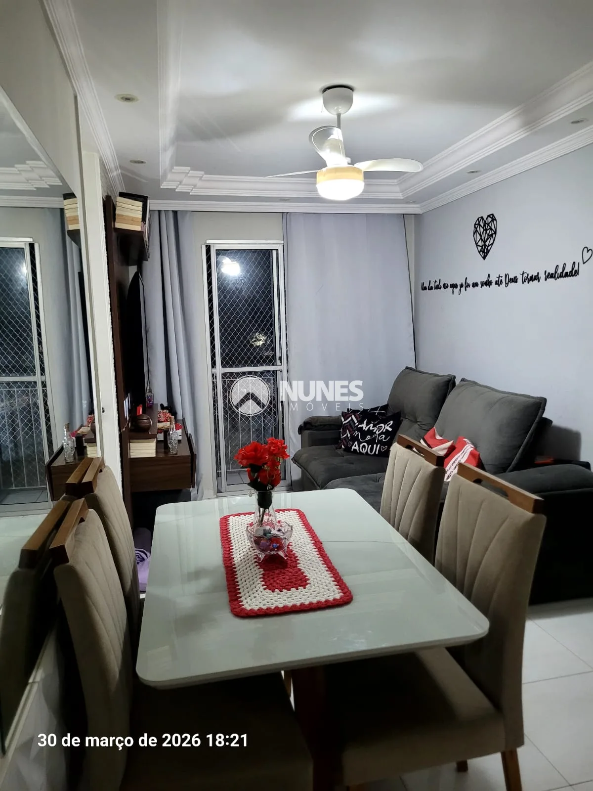 Comprar Apartamento / Padr&atilde;o em Osasco R$ 250.000,00 - Foto 1