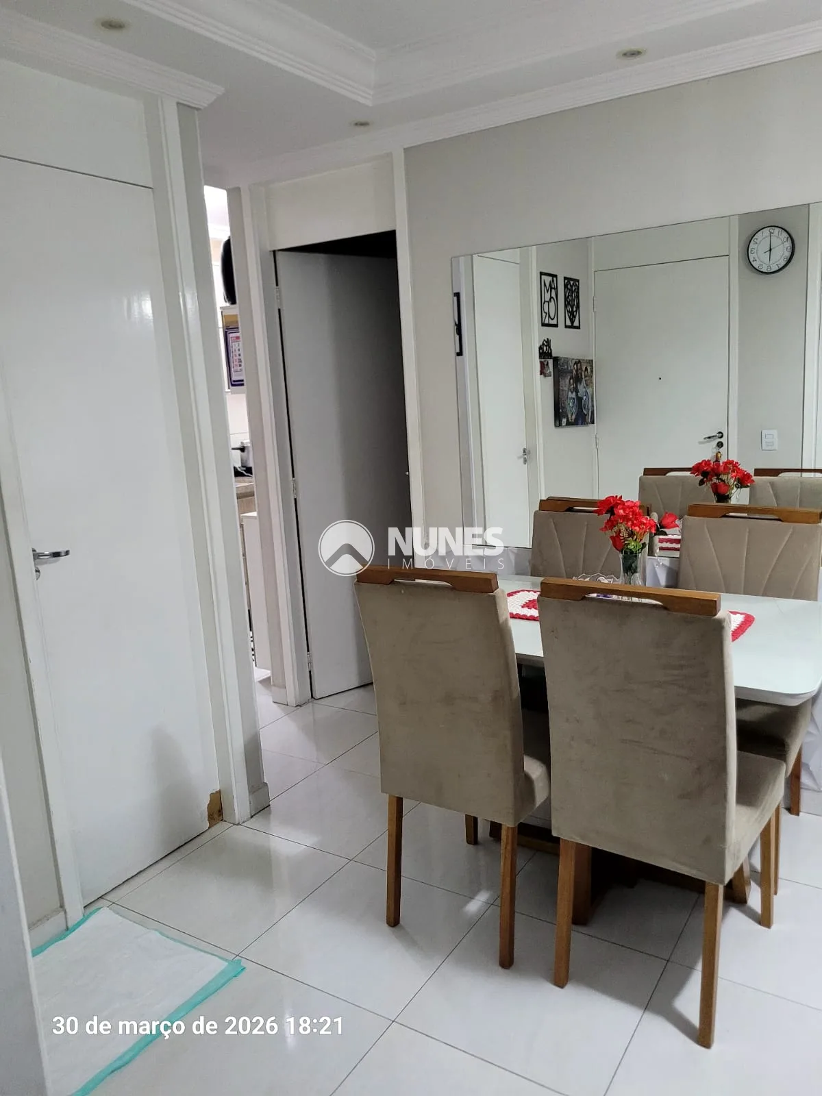 Comprar Apartamento / Padr&atilde;o em Osasco R$ 250.000,00 - Foto 3